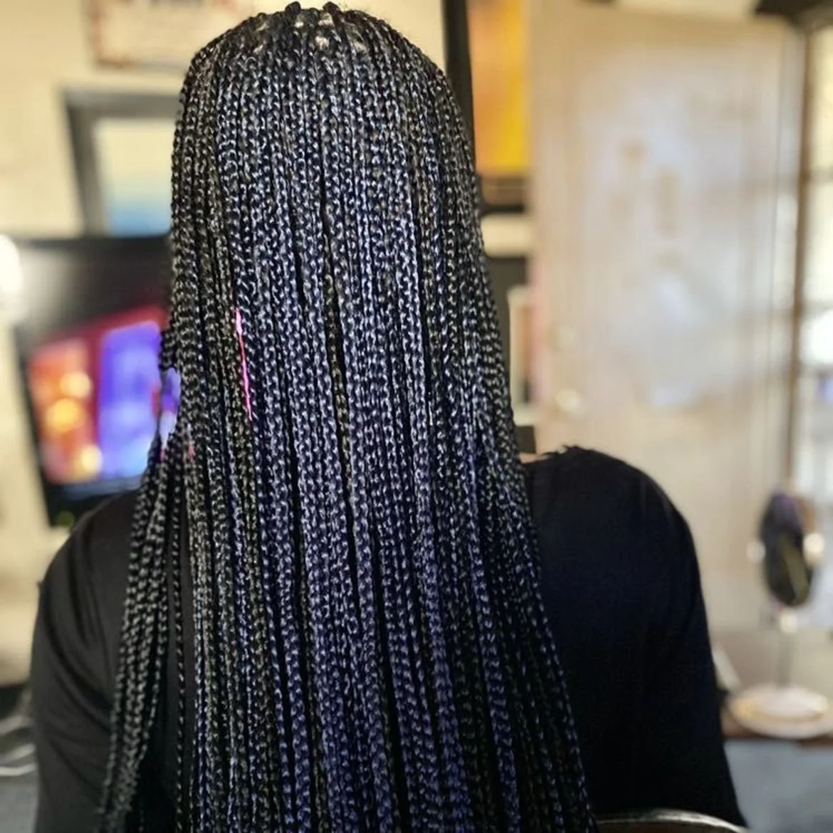 26f8db13a94842c1ac460dbb002b6c-braids-by-saisquoi-inspiration-0d704b0e5e8b4fe7919aa545eb20b6-booksy.jpeg