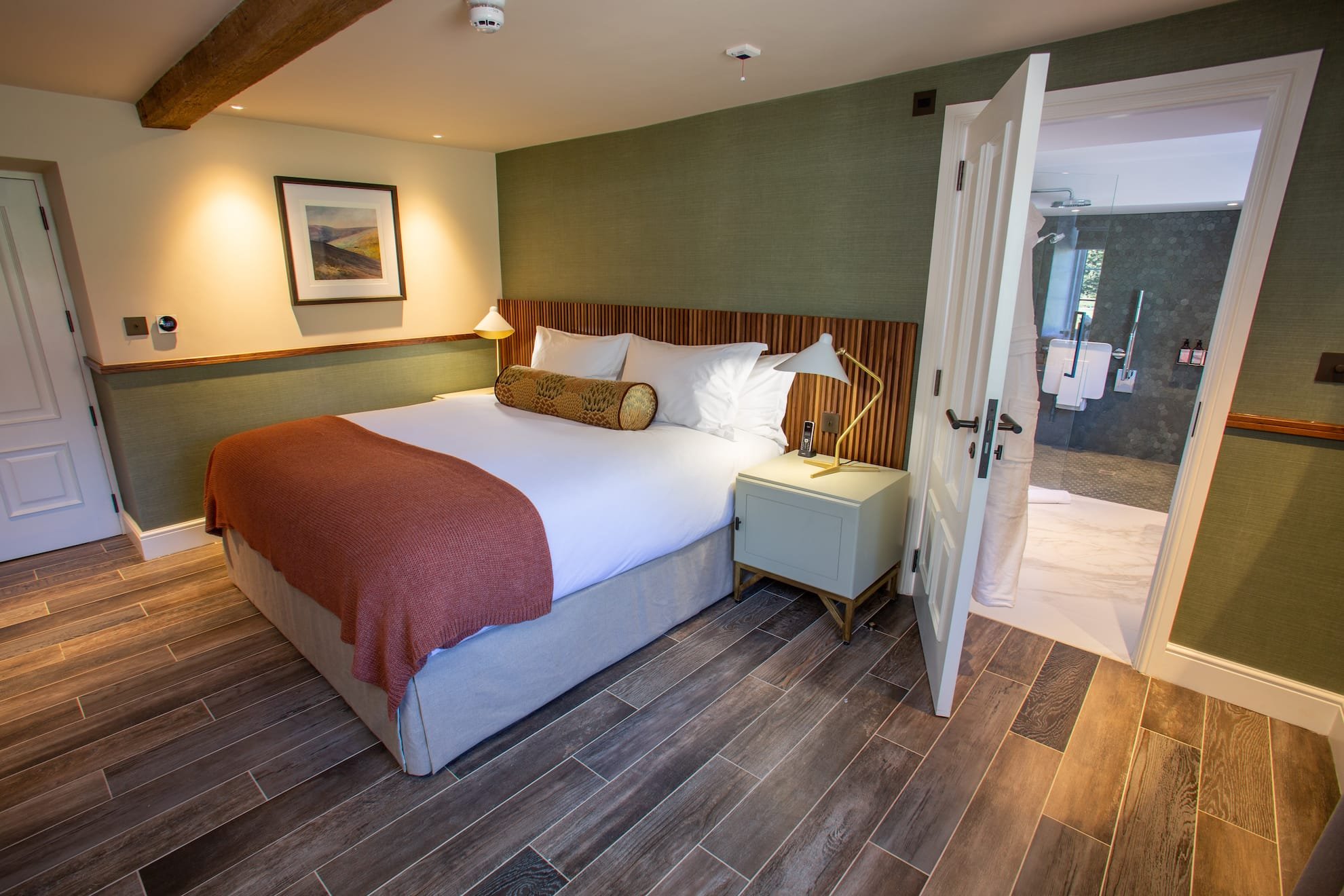 Accessible-Hotel-Room.jpeg