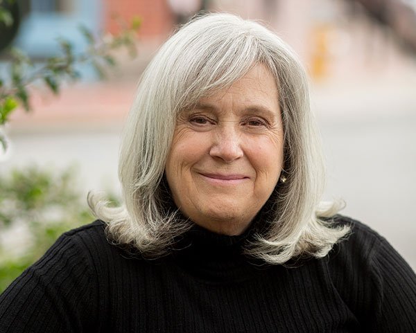 Deb-Dana-1.jpg