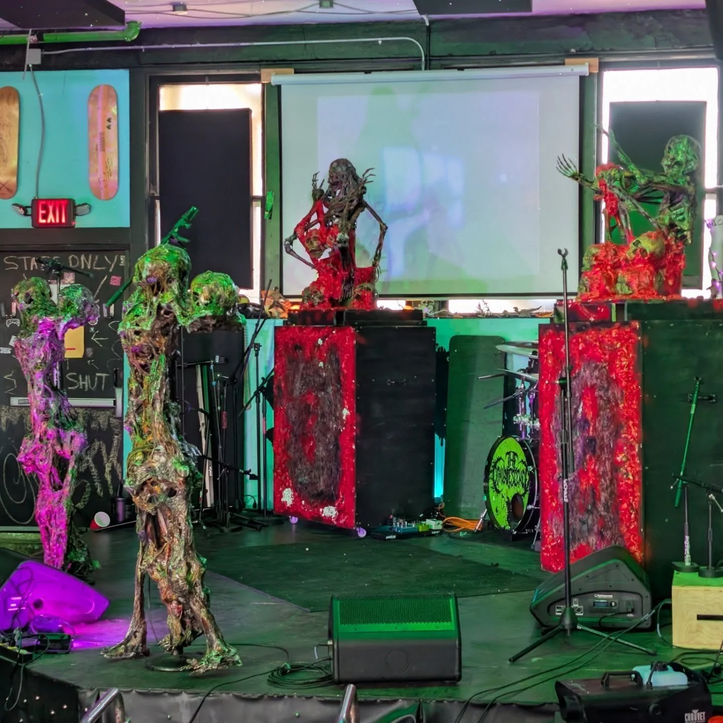 Pretty sweet stage setup tonight!  7pm start.