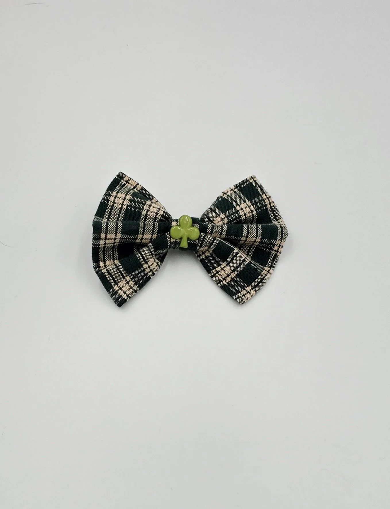 Green Plaid Bowtie with Clover