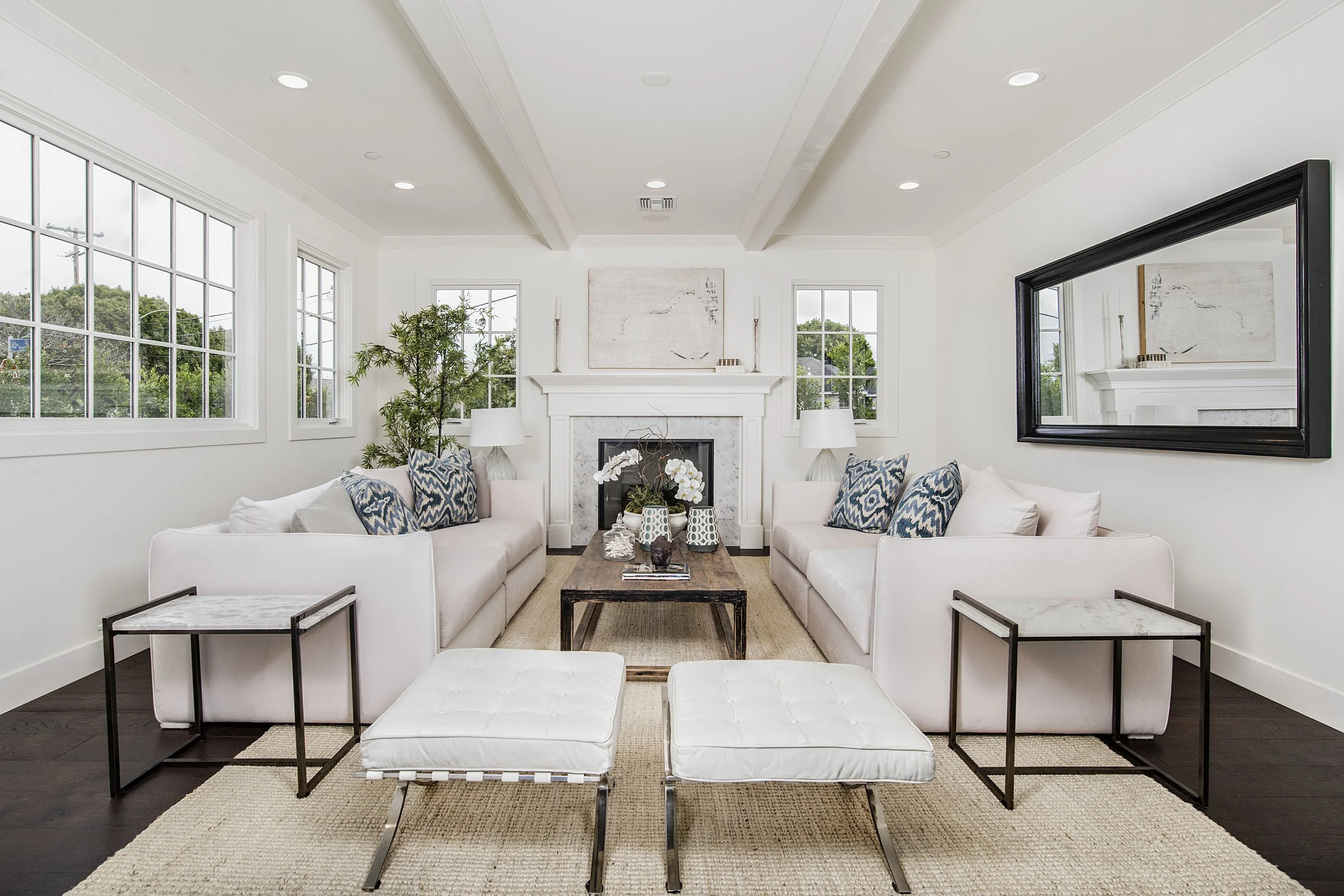 8057AltavanAve-001.jpg