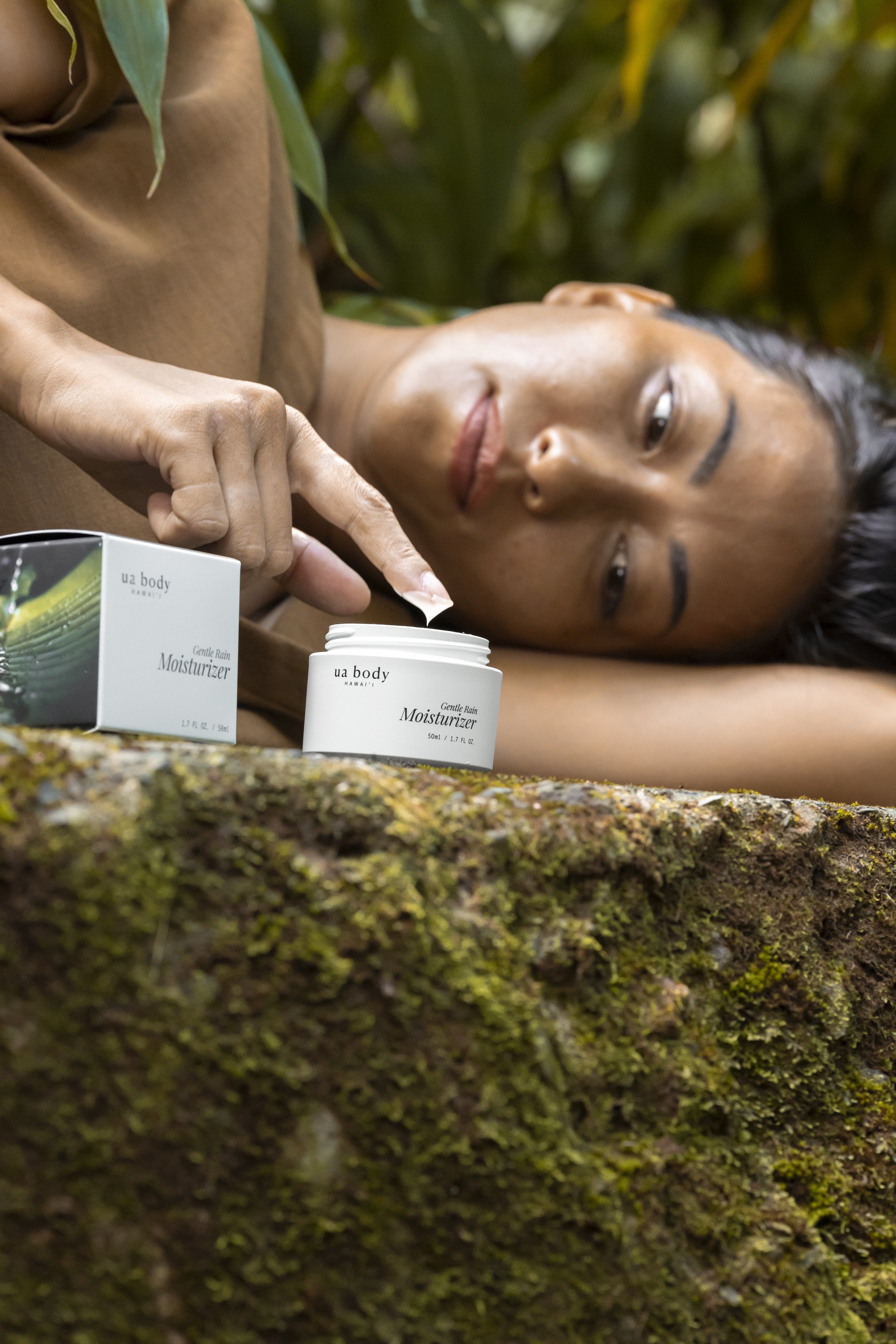 ua-body-skincare-hawaii-brand-photography-01.jpg