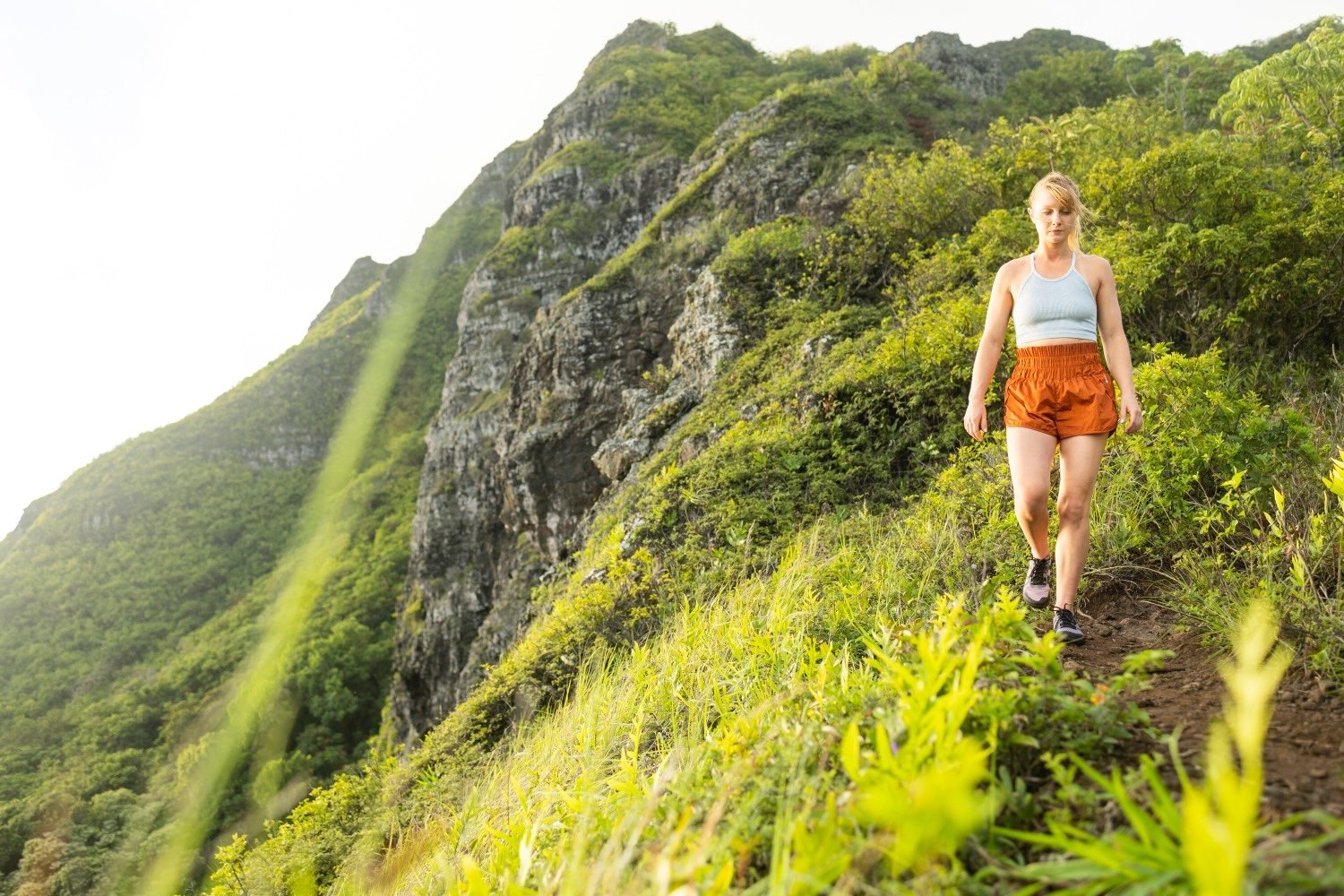 Strategic-content-marketing-Xero-shoes-hiking-hawaii-mountains.jpg