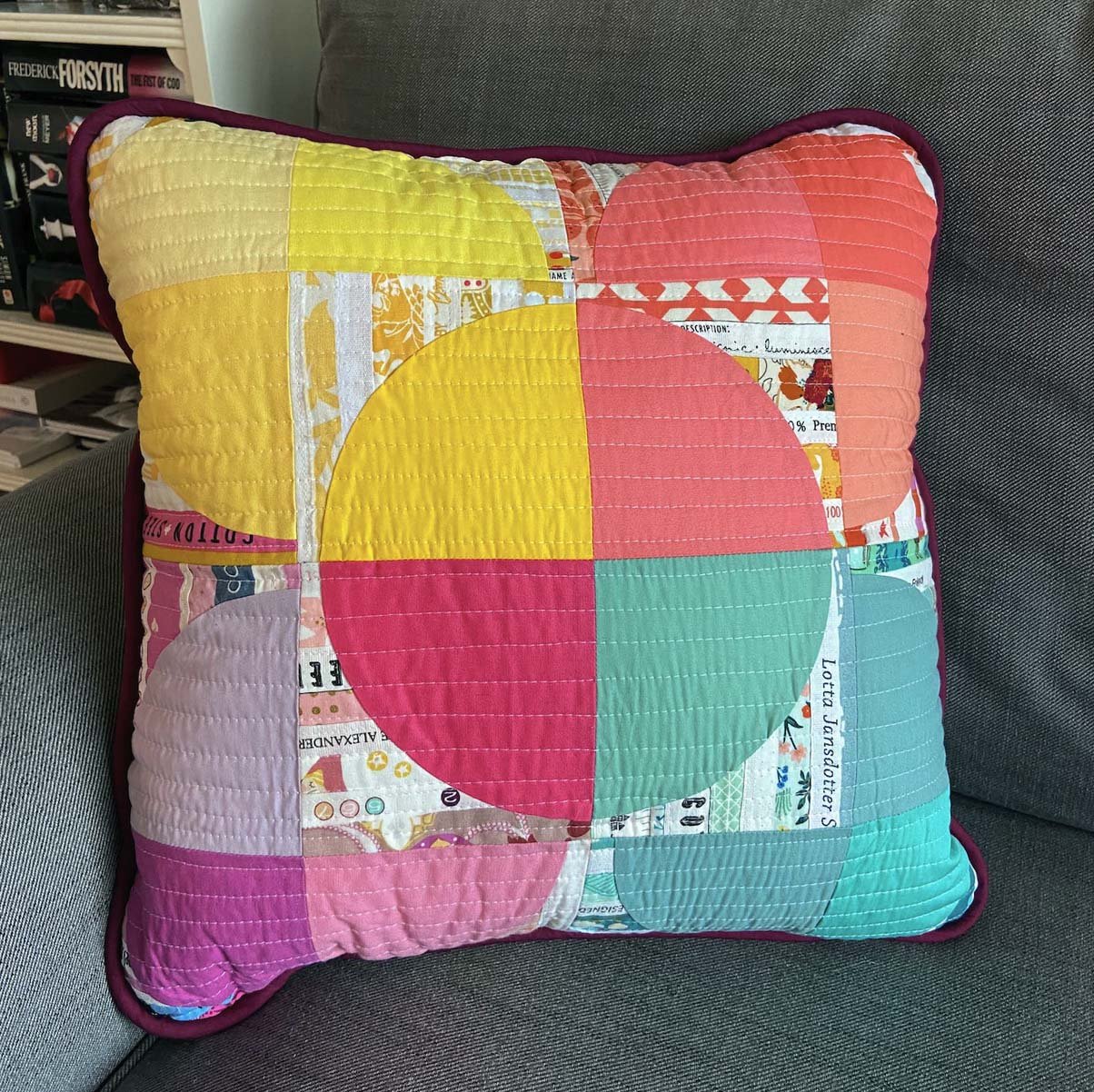 Quarter circle template - cushion.jpg
