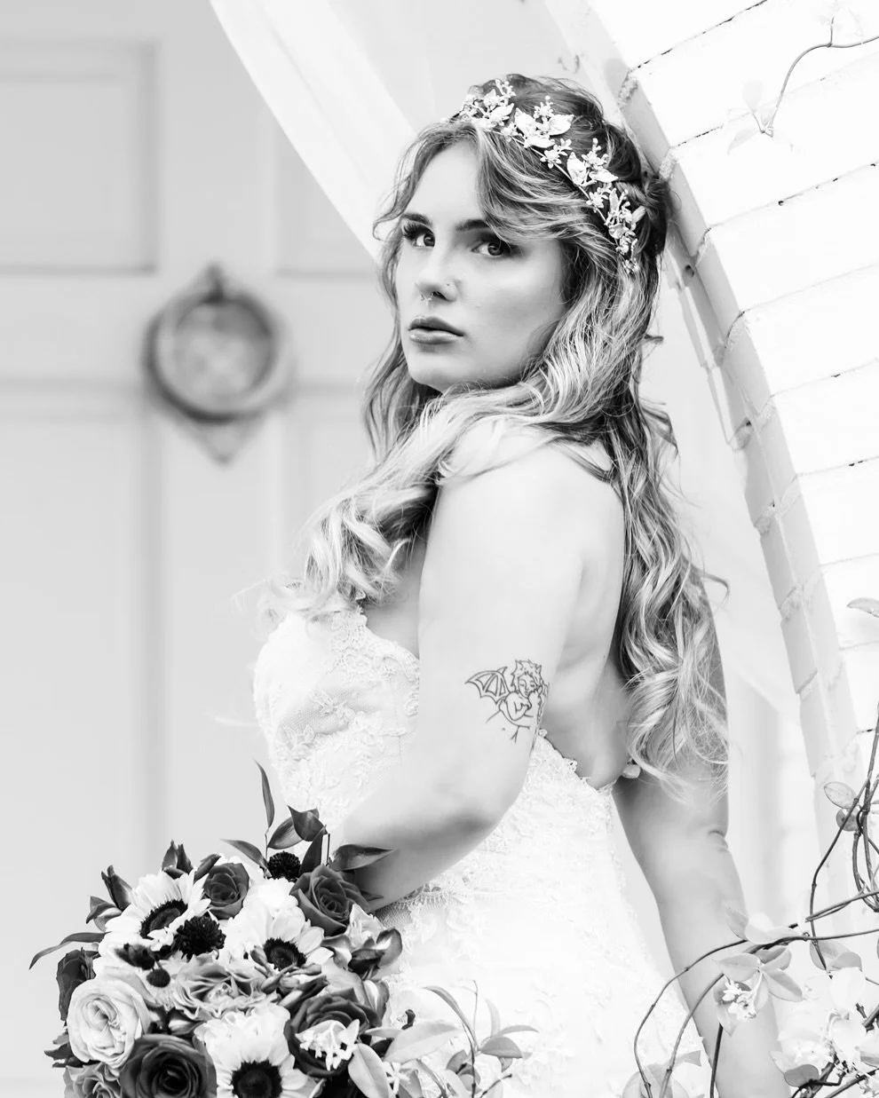 Throw back to this fun styled shoot hosted at @maven.monroe.events by @kasteelboudoir 

Venue- @maven.Monroe.events

Bridal Boutique- @camillesofwilm

Lace &amp; Glam- @laceandglambridal

Florals- @greenthumb_floralboutique

Hair &amp; Makeup - @eter