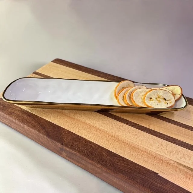 gold craker dish.jpeg
