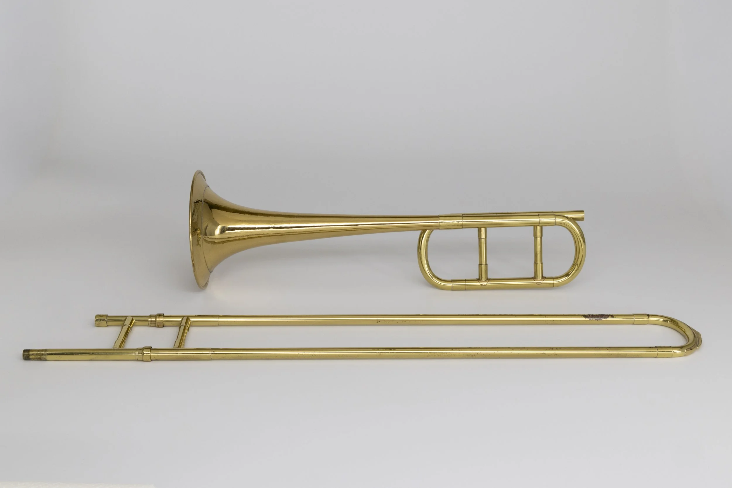 GL-069_A4-10_Reproduction_Over-the-Shoulder_Trombone_5787