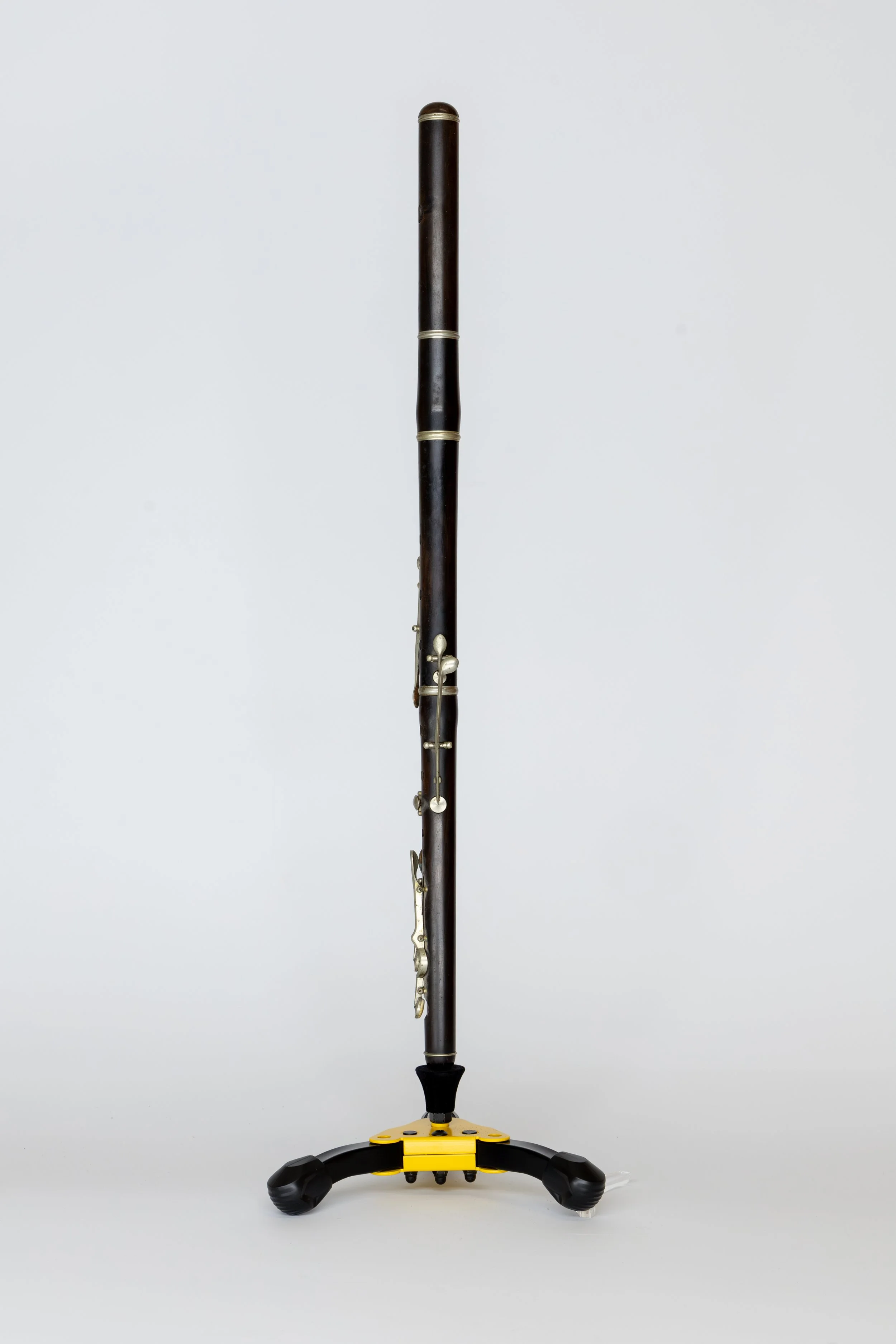 GL-144_A13-10_1918-1938_V-Kohlert-Sons_8-Key_Flute_C-Foot_3