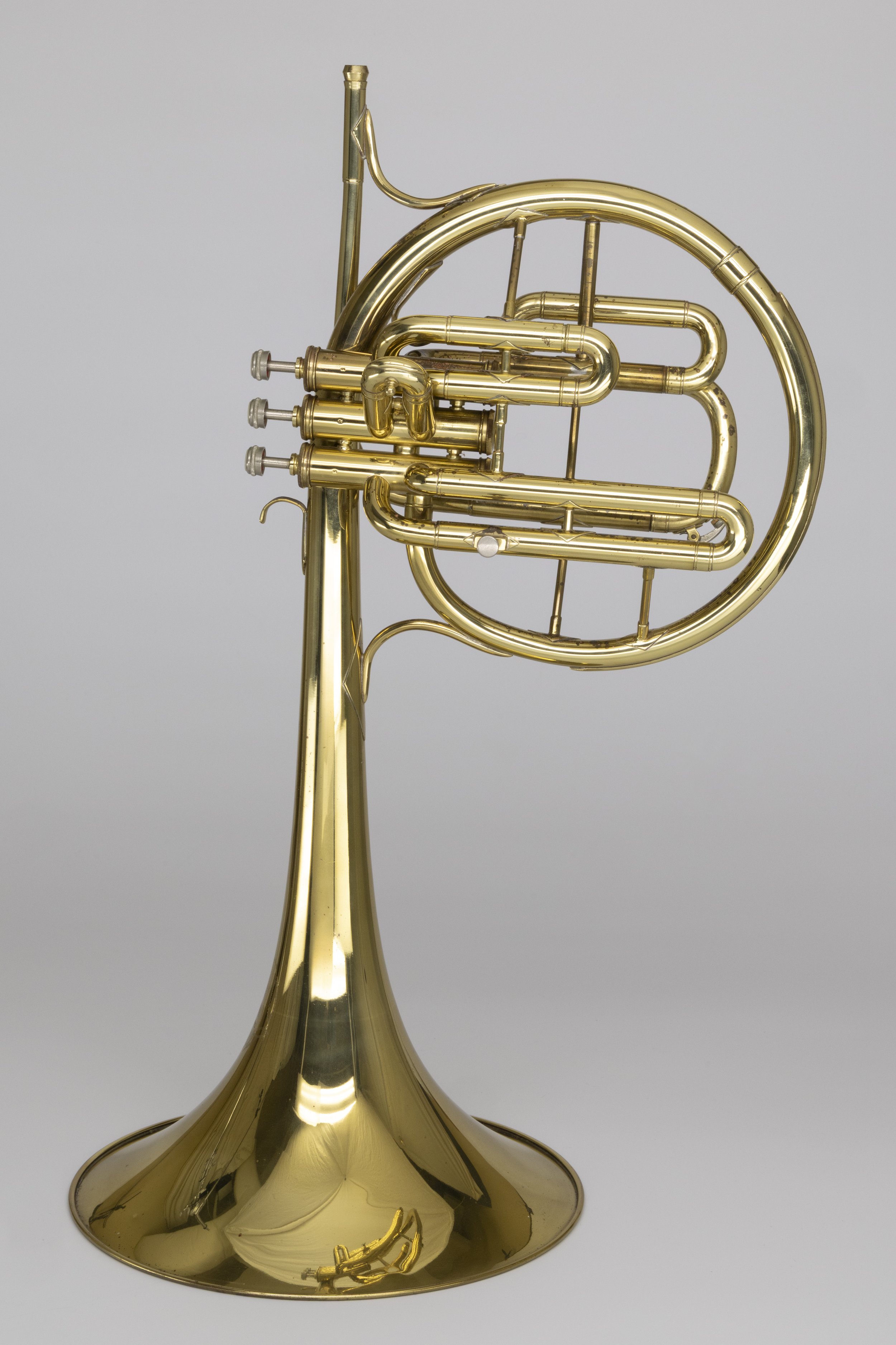 GL-094_A6-04_1963_Conn_16E_Mellophonium_5707