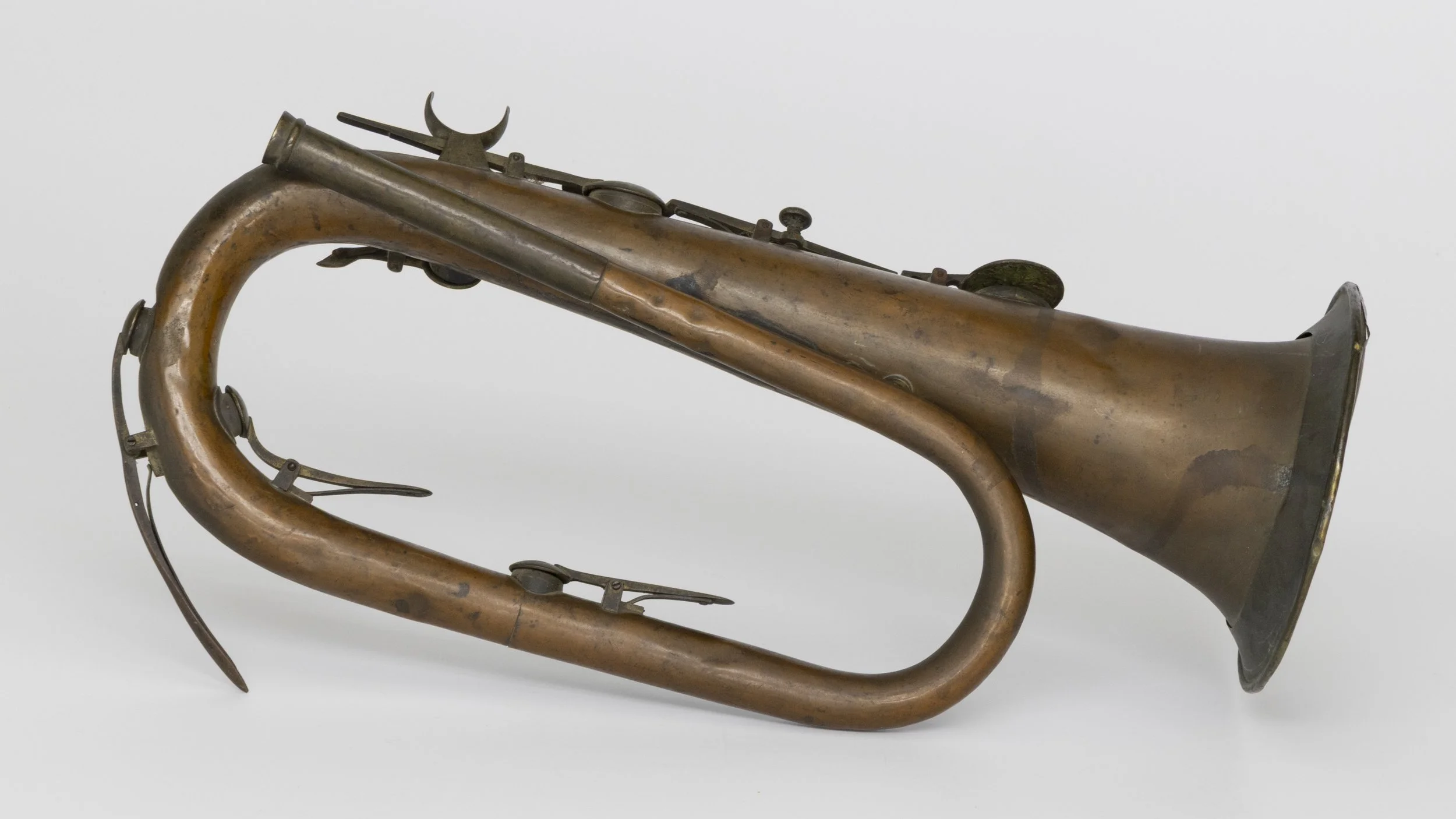GL-125_A11-03_c1860_Unknown_Nine-Keyed-Bugle_5026