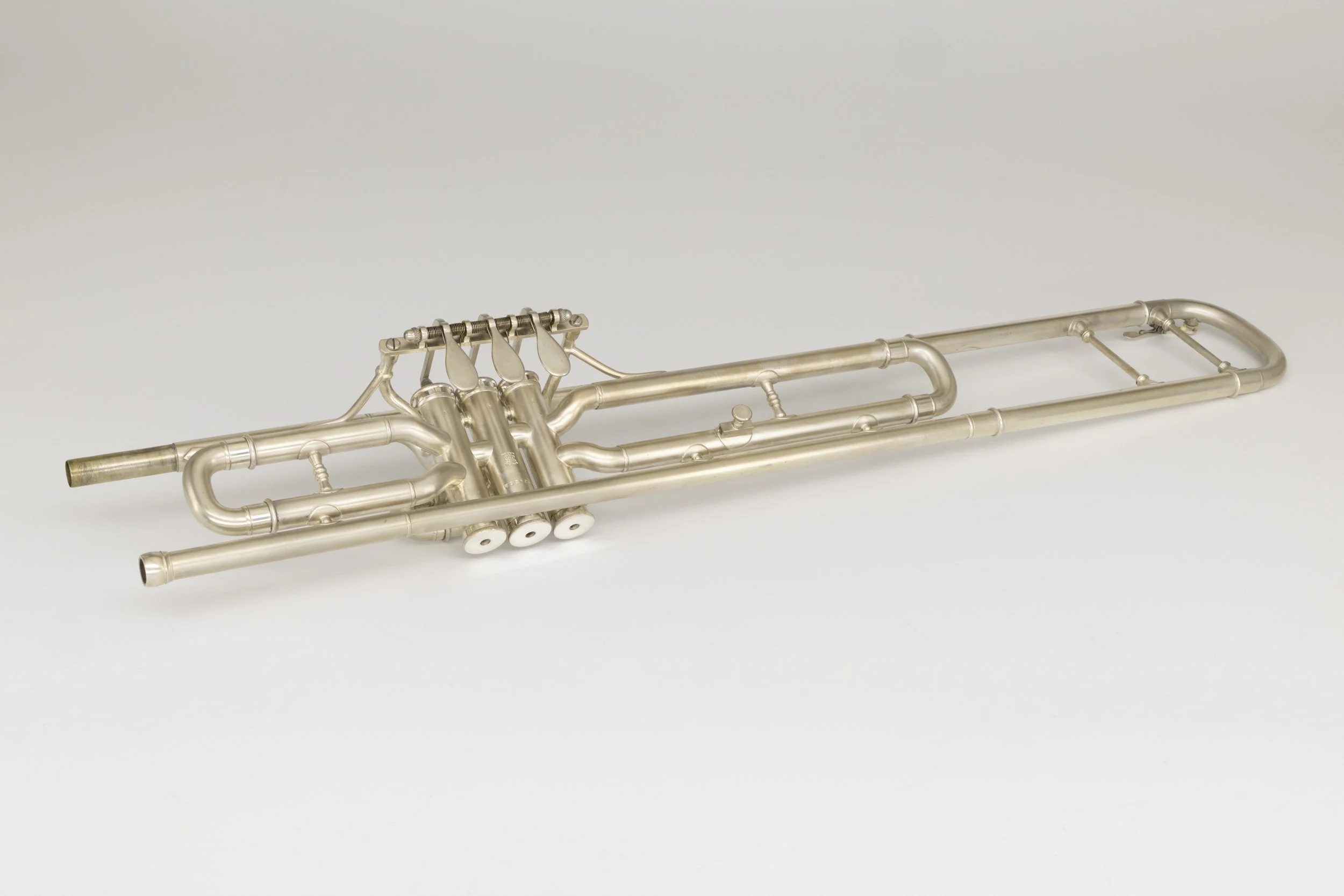 GL-072_A4-13_c1913_Conn_Italian-Model_Lever-Valve_Tenor-Trombone_3272