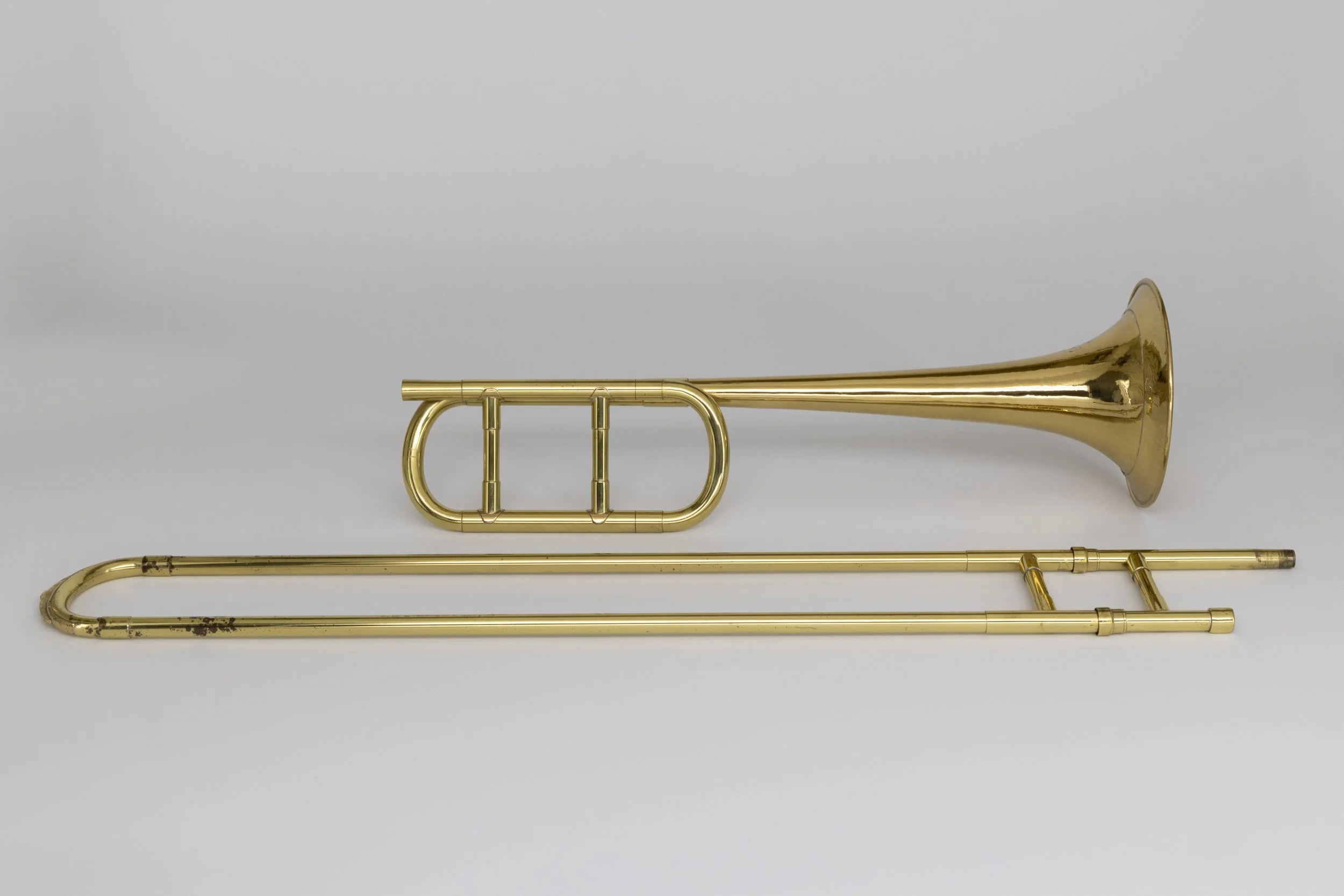 GL-069_A4-10_Reproduction_Over-the-Shoulder_Trombone_5782