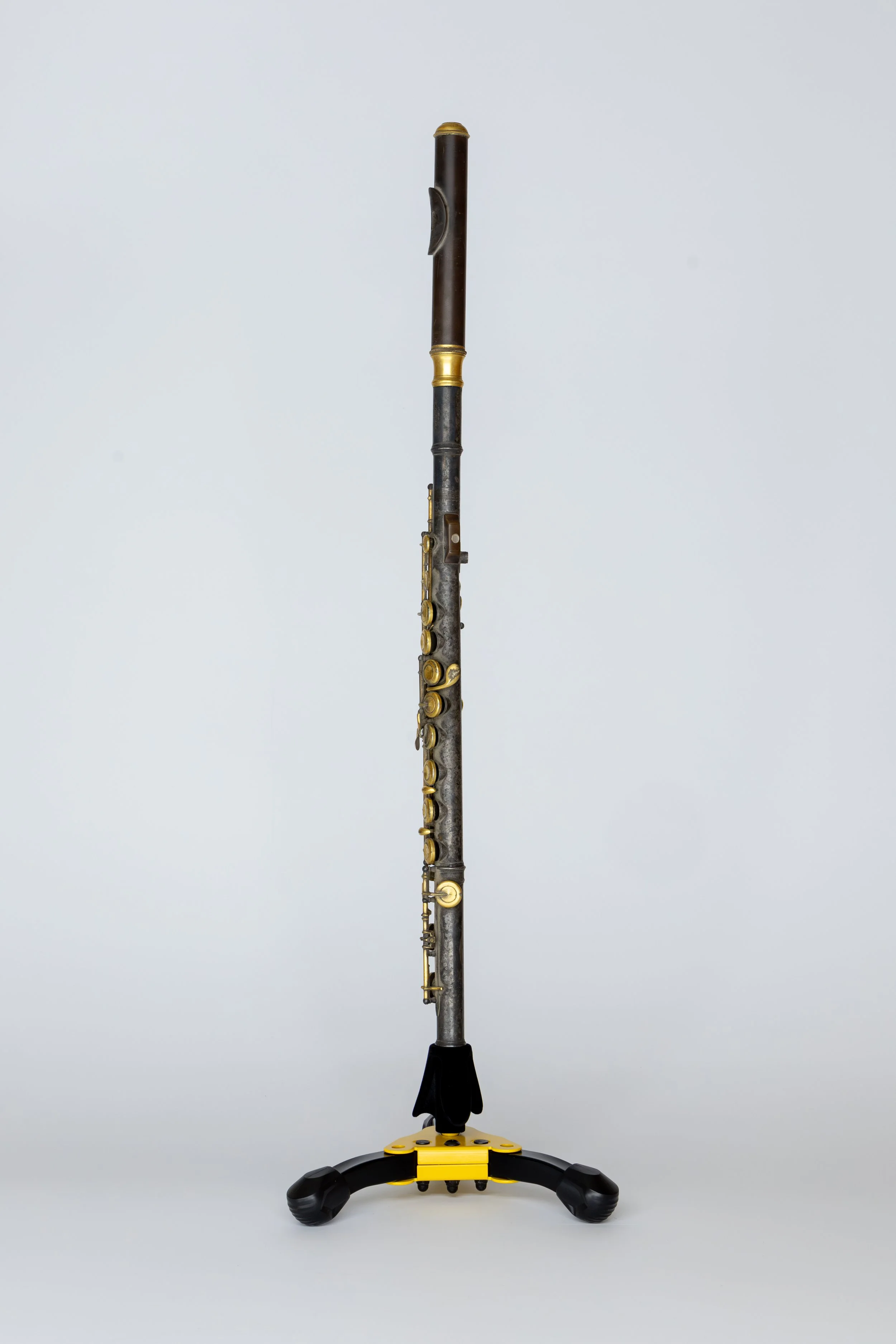 GL-156_A13-22_1902_Conn_Wonder_Boehm-System_Flute_C-Foot_3