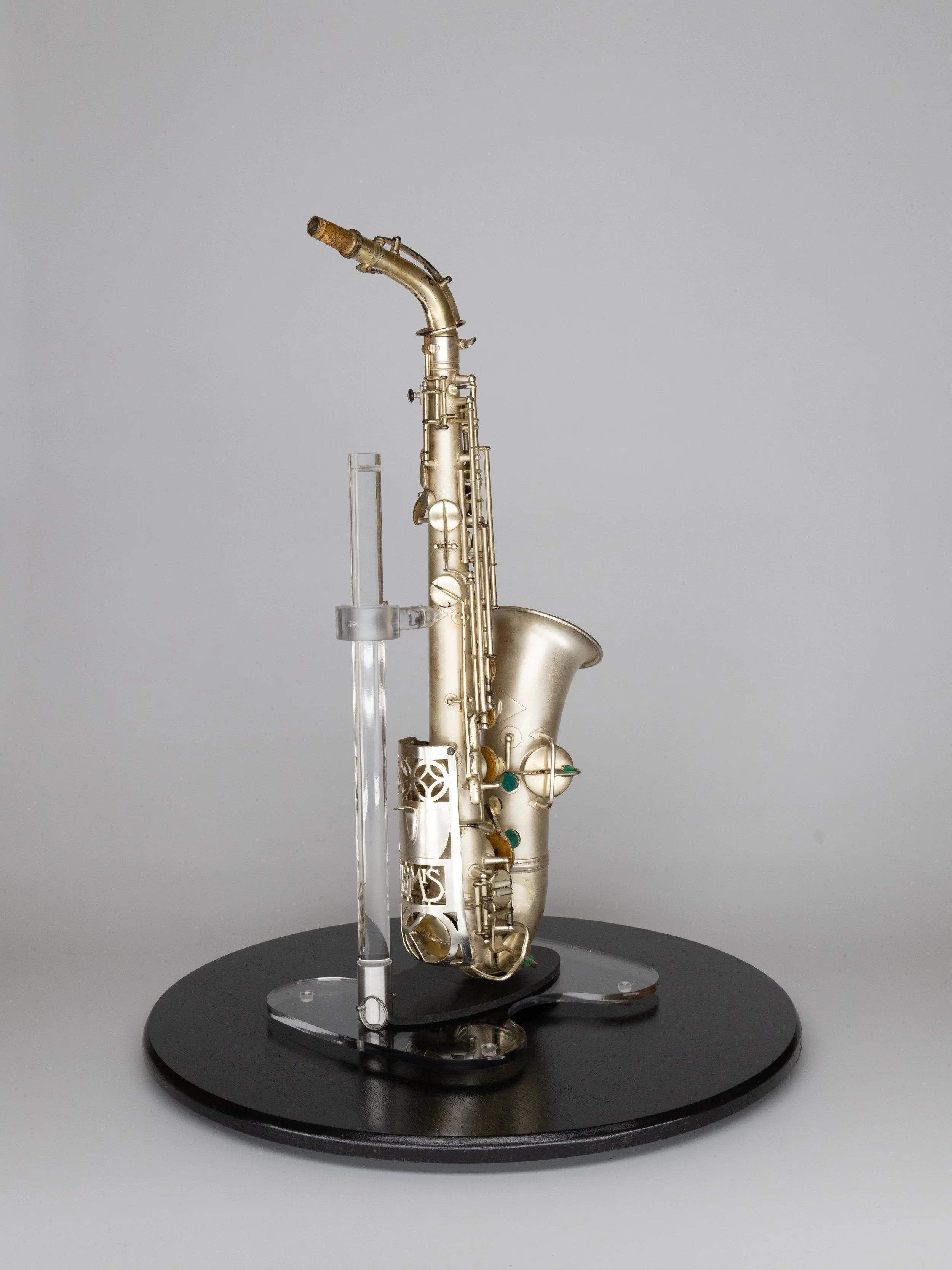 GL-197_A17-02_1920_Conn_Loomis_Double-Resonance-Prototype_Alto-Saxophone_11