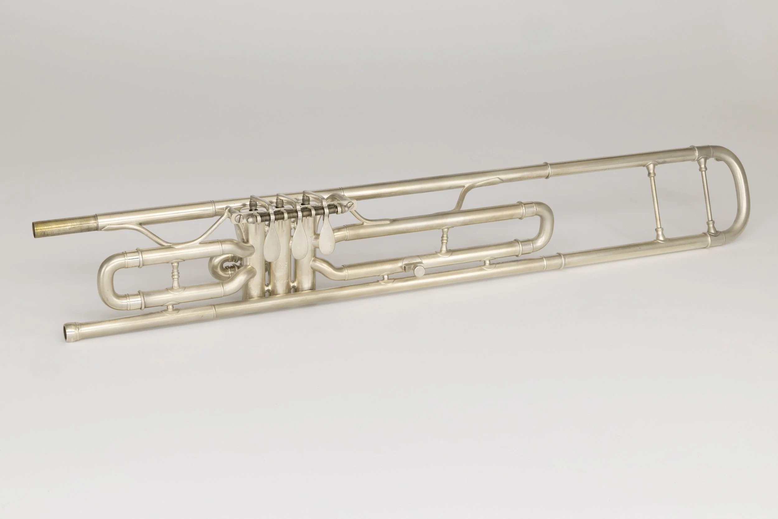 GL-072_A4-13_c1913_Conn_Italian-Model_Lever-Valve_Tenor-Trombone_3279