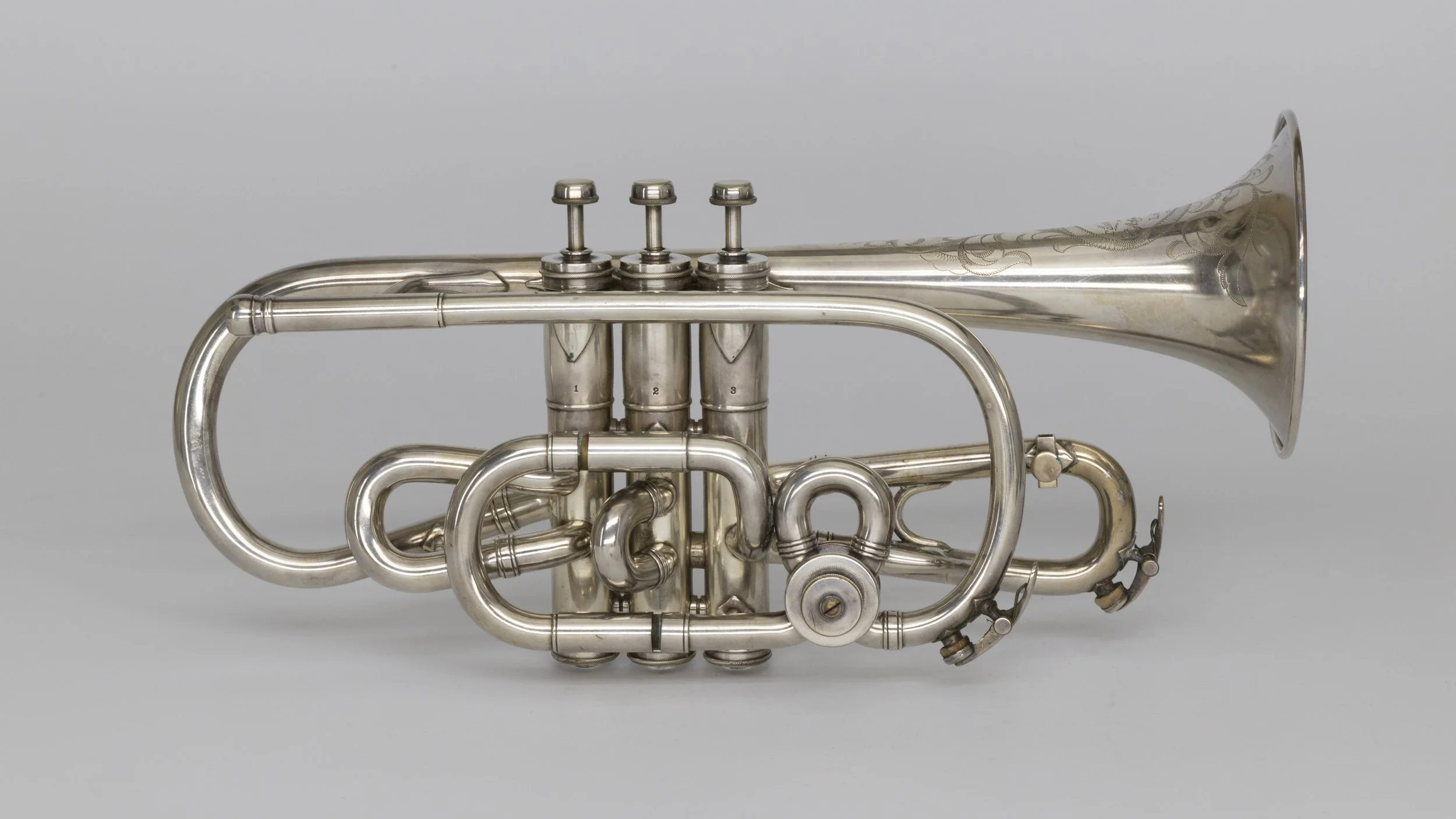 GL-294_A2-41_c1920_E-A-Couturier-Co_Conical-Bore_Cornet_04