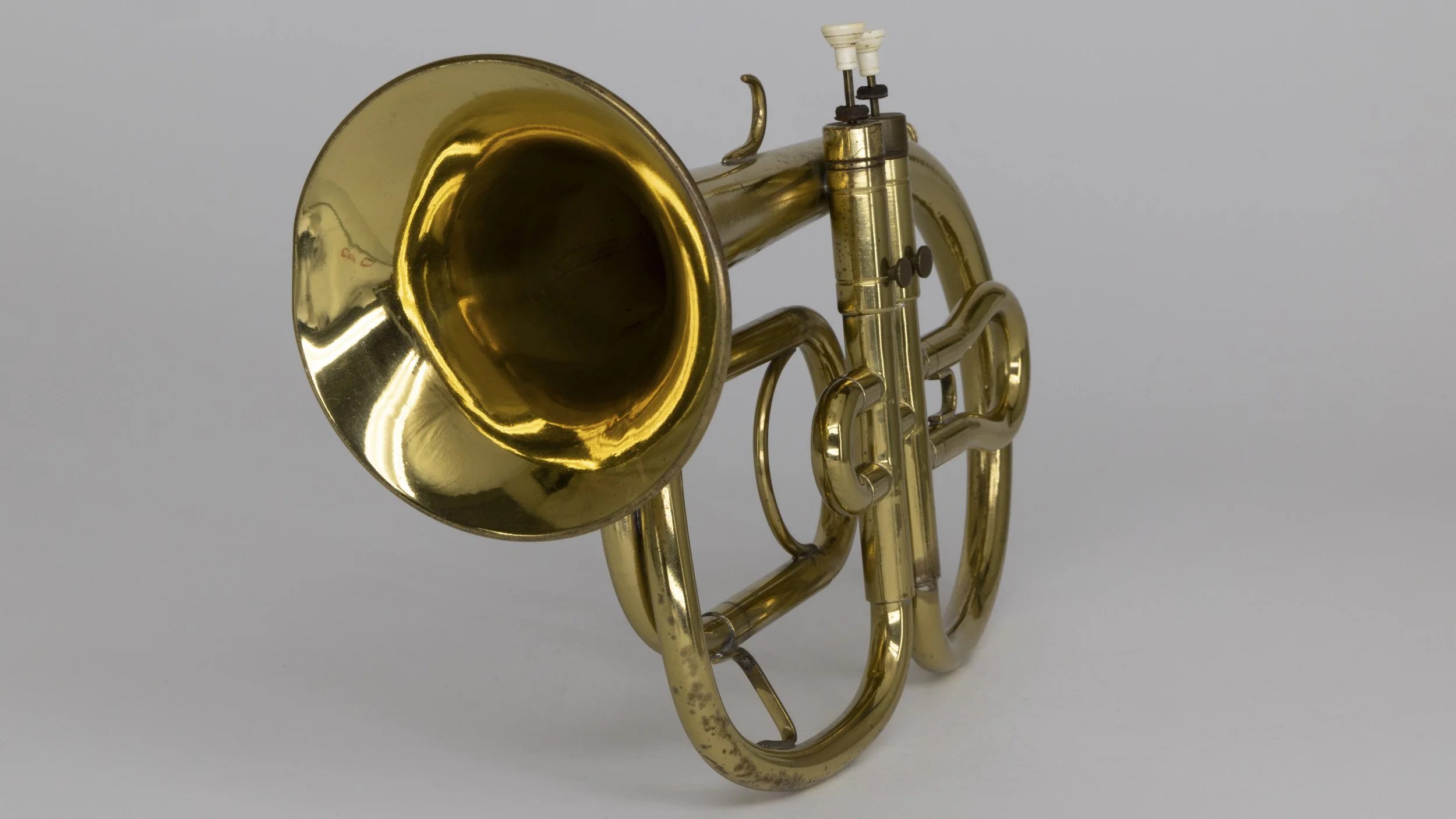 GL-042_A2-02_Unknown_Two-Valve_Trumpet_3261
