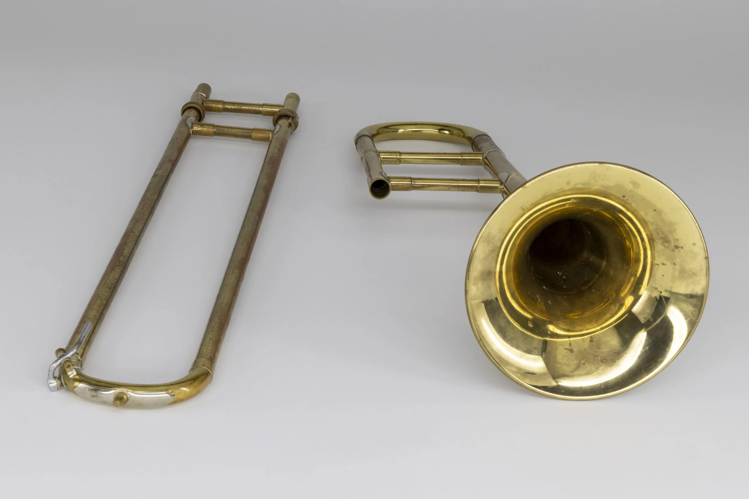 GL-233_A4-22_c1949_FE-Olds-Son_Trombone_8471