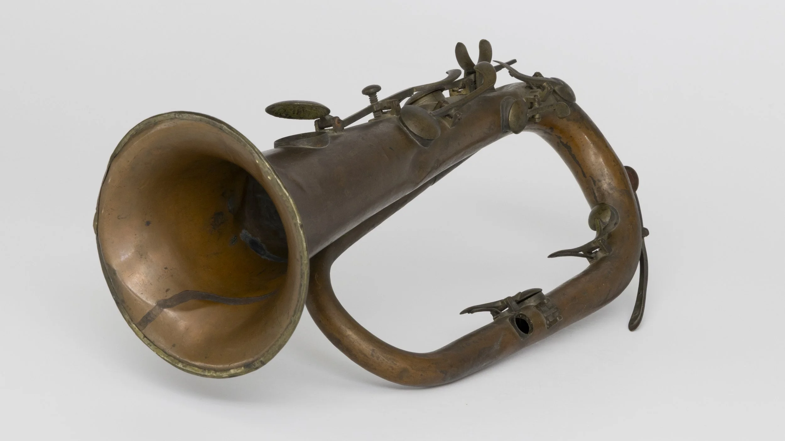 GL-125_A11-03_c1860_Unknown_Nine-Keyed-Bugle_5029