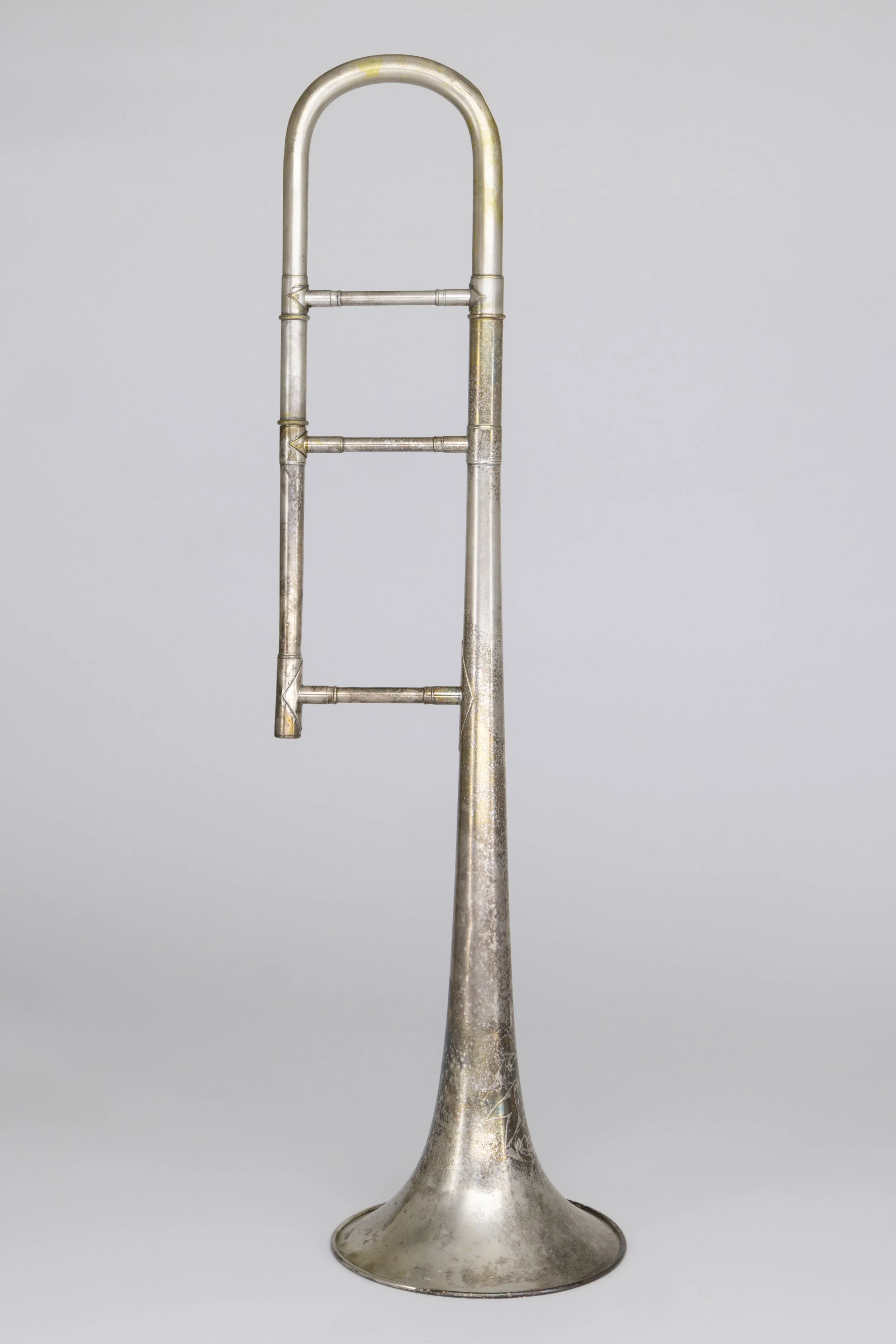 GL-230_A4-19_1915_Conn_Artist_Tenor-Trombone_9074