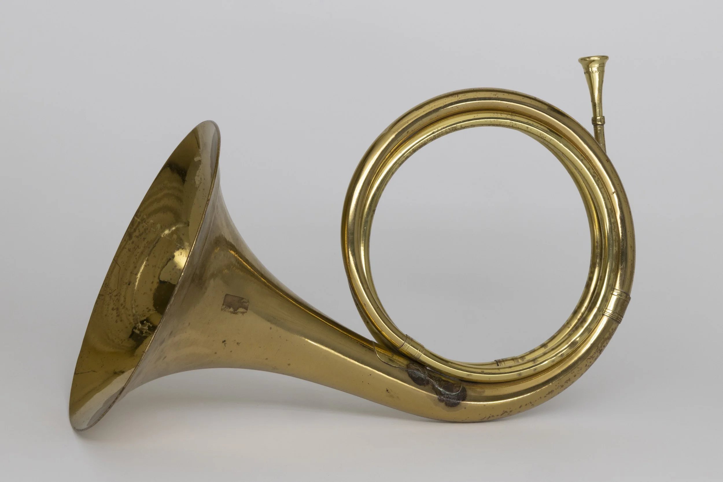 GL-054_A3-01_Unknown_Reproduction_Natural-Horn_5125