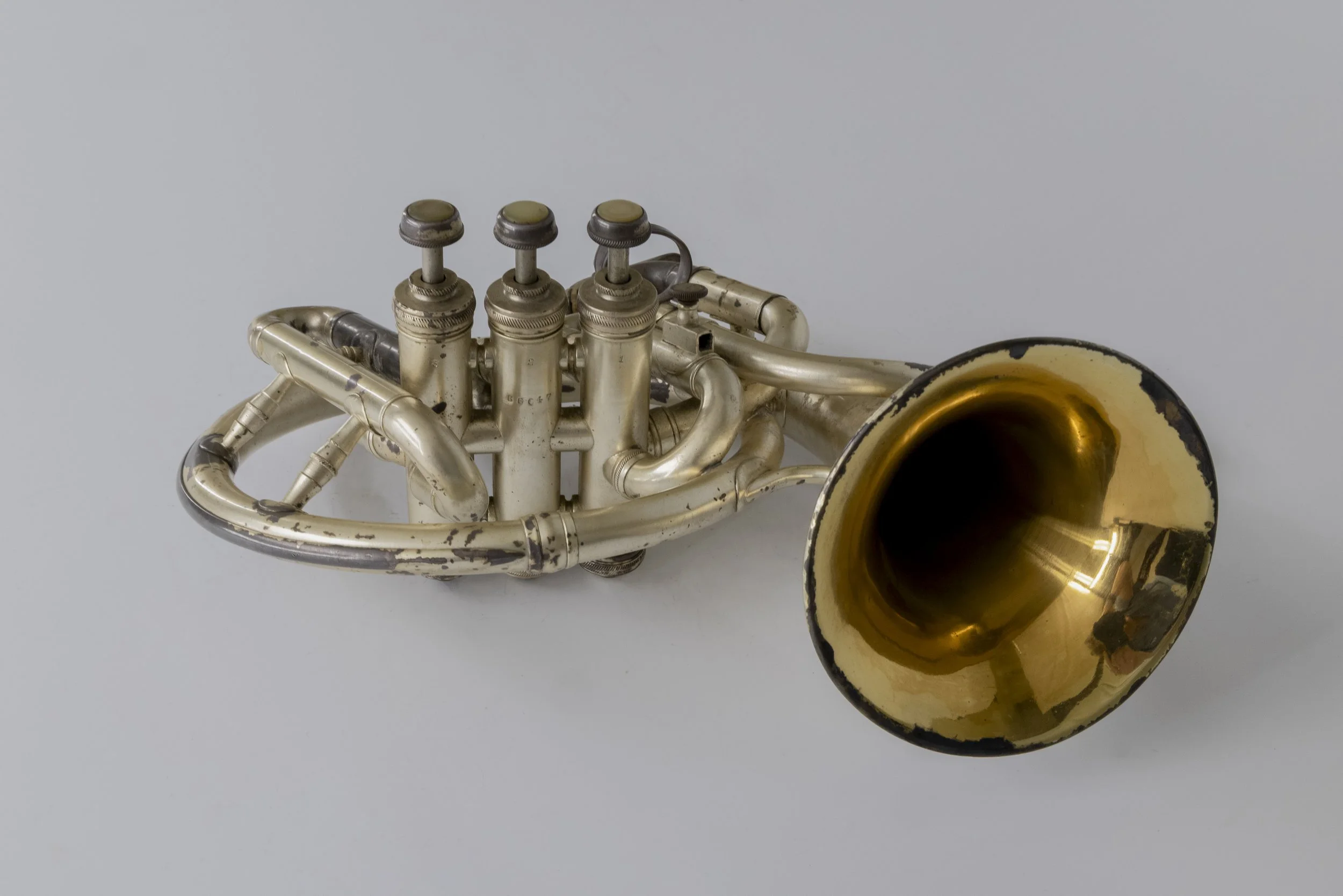 GL-024_A1-24_1900_Conn_Circular-Cornet_08