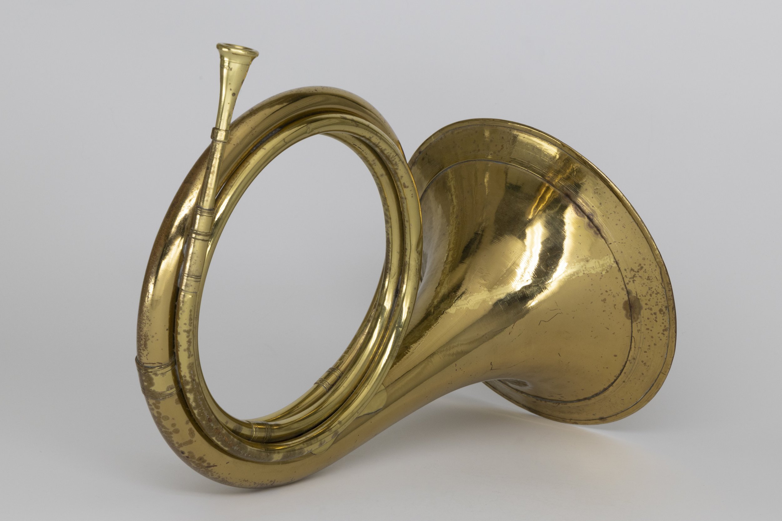 GL-054_A3-01_Unknown_Reproduction_Natural-Horn_5129