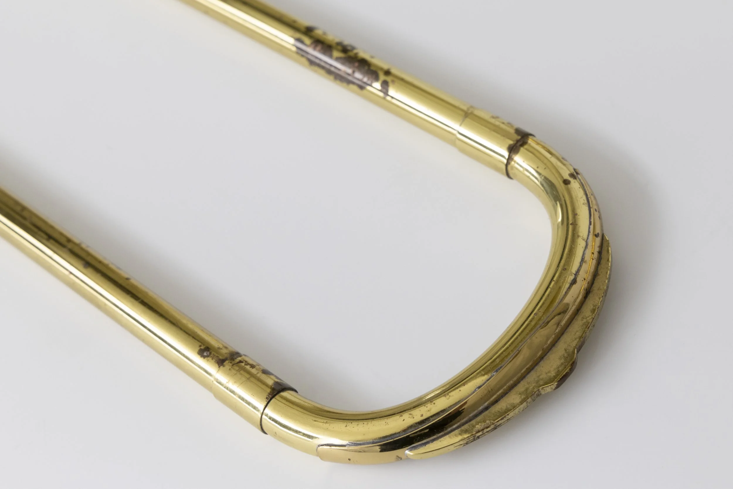 GL-069_A4-10_Reproduction_Over-the-Shoulder_Trombone_5822