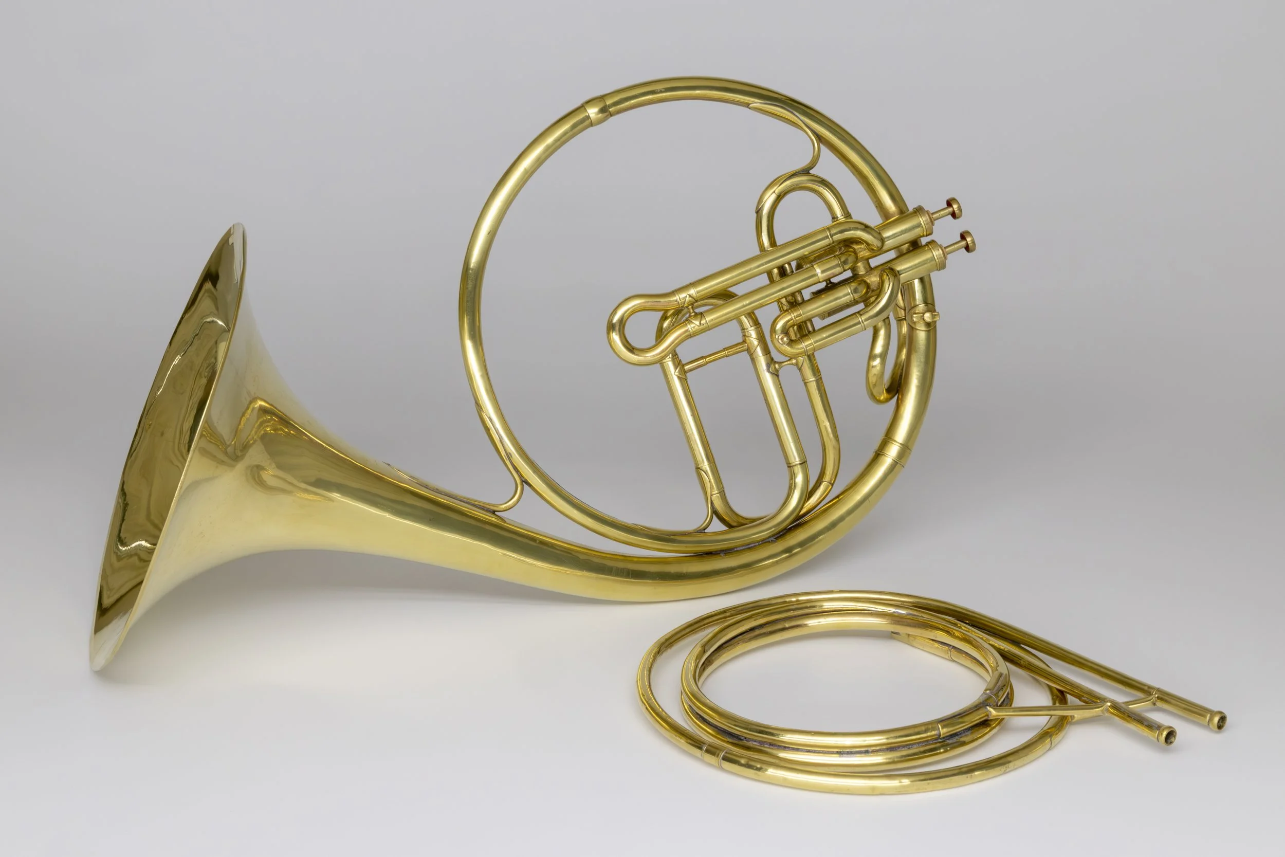 1800s_F-van-Cauwelaert_Horn