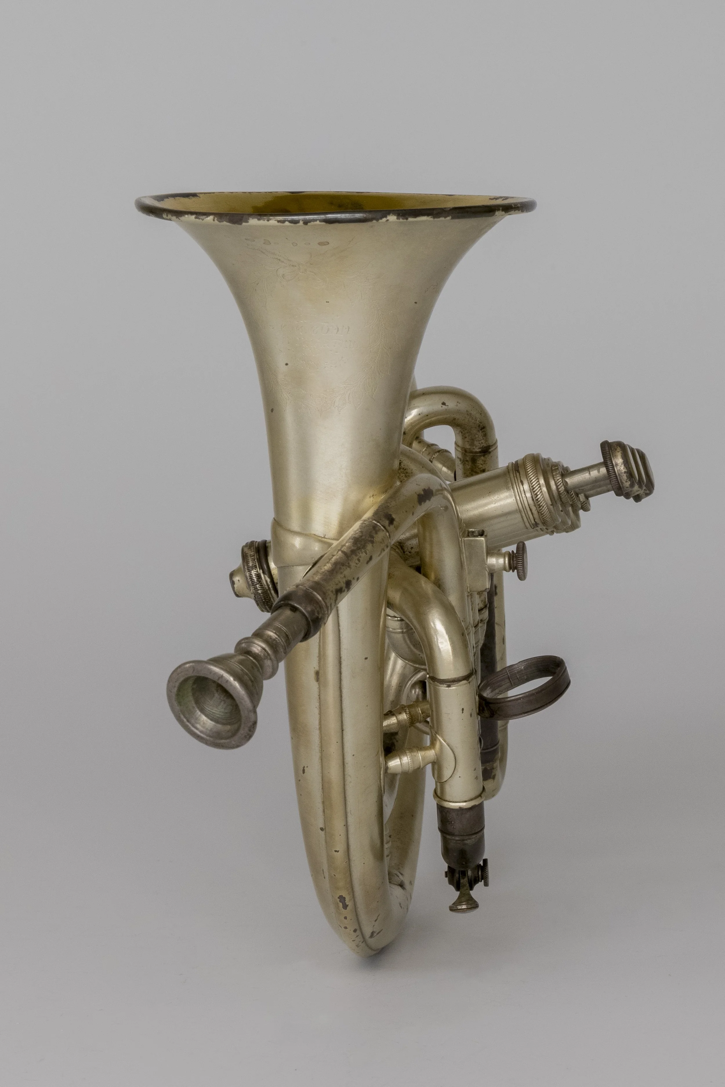 GL-024_A1-24_1900_Conn_Circular-Cornet_05