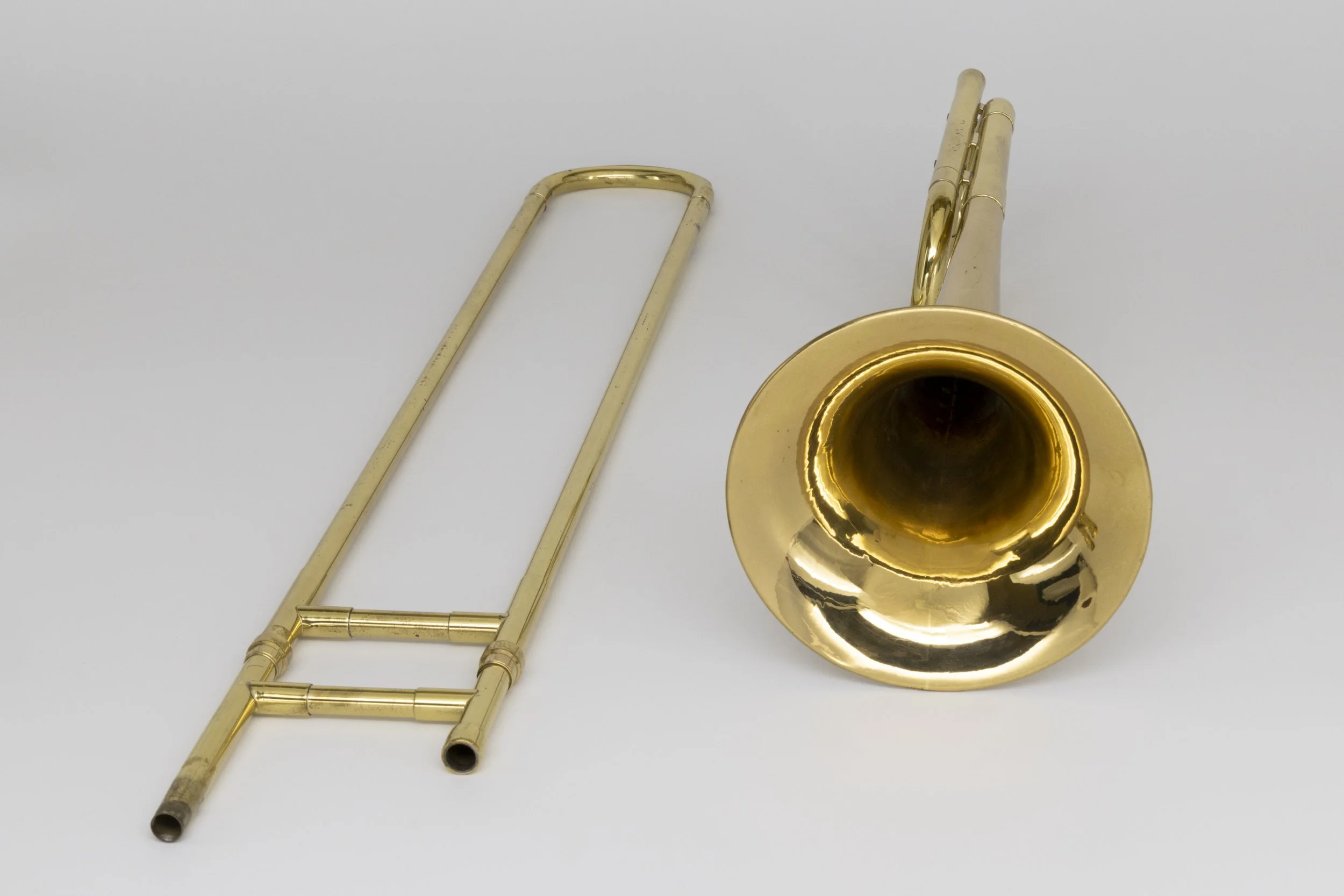 GL-069_A4-10_Reproduction_Over-the-Shoulder_Trombone_5794