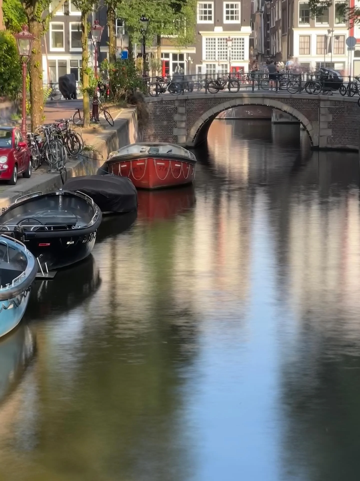 #amsterdam #canals #rebel_scapes #loves_reflections #scape_captures #longexposurephotography #netherlands