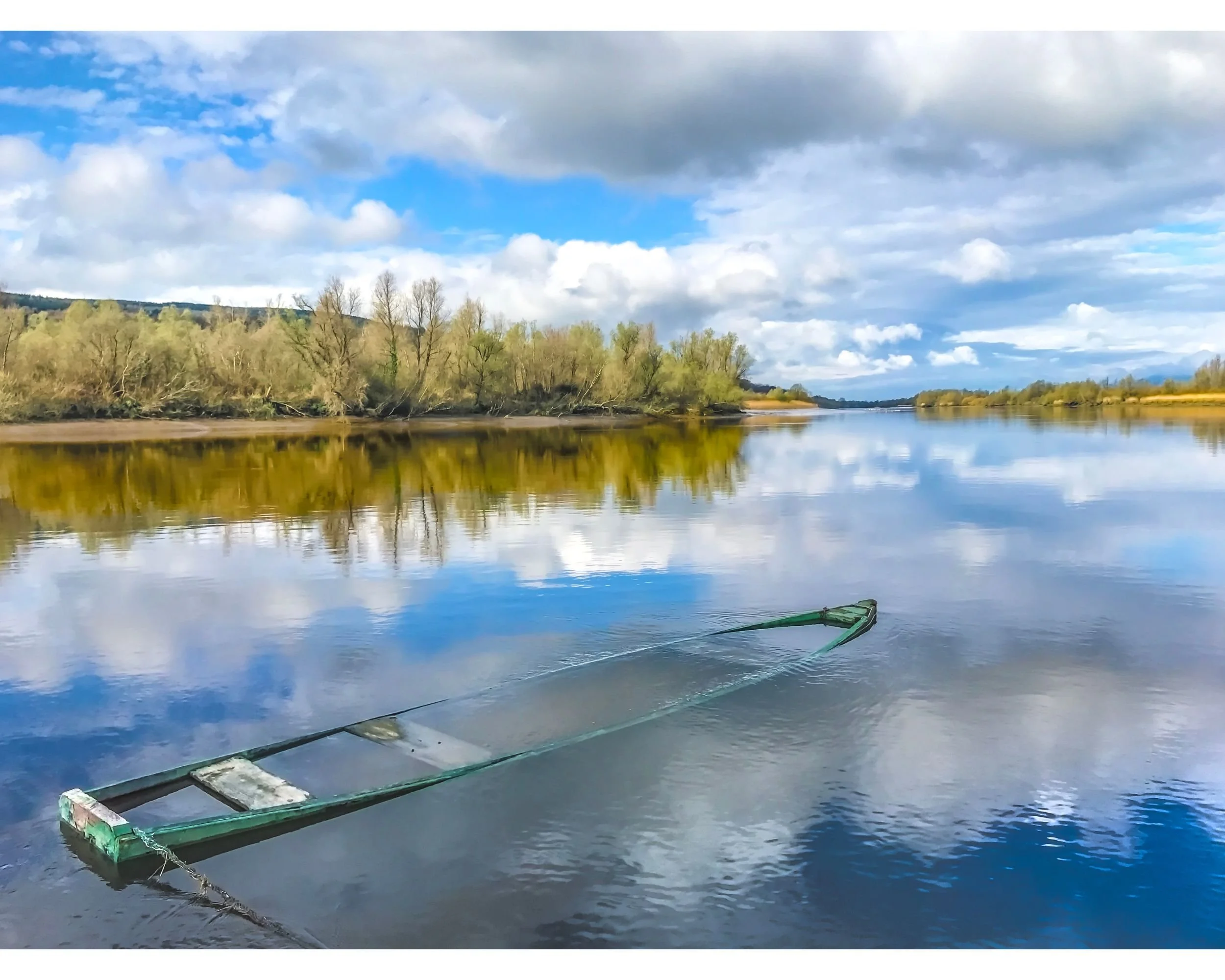 SUNKEN BOAT, RIVER SUIR, IRELAND