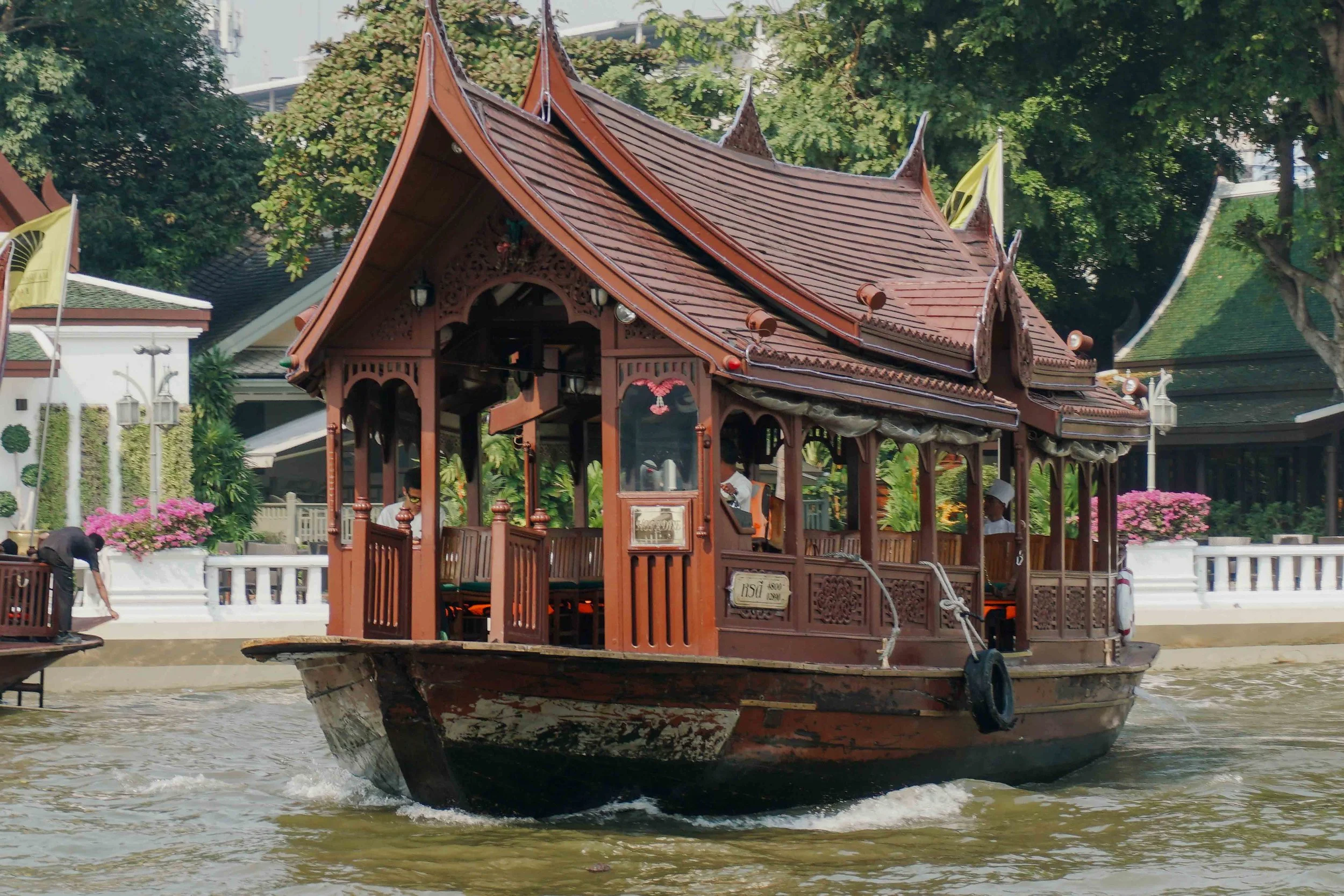 places_pix_chaophraya.2.jpg