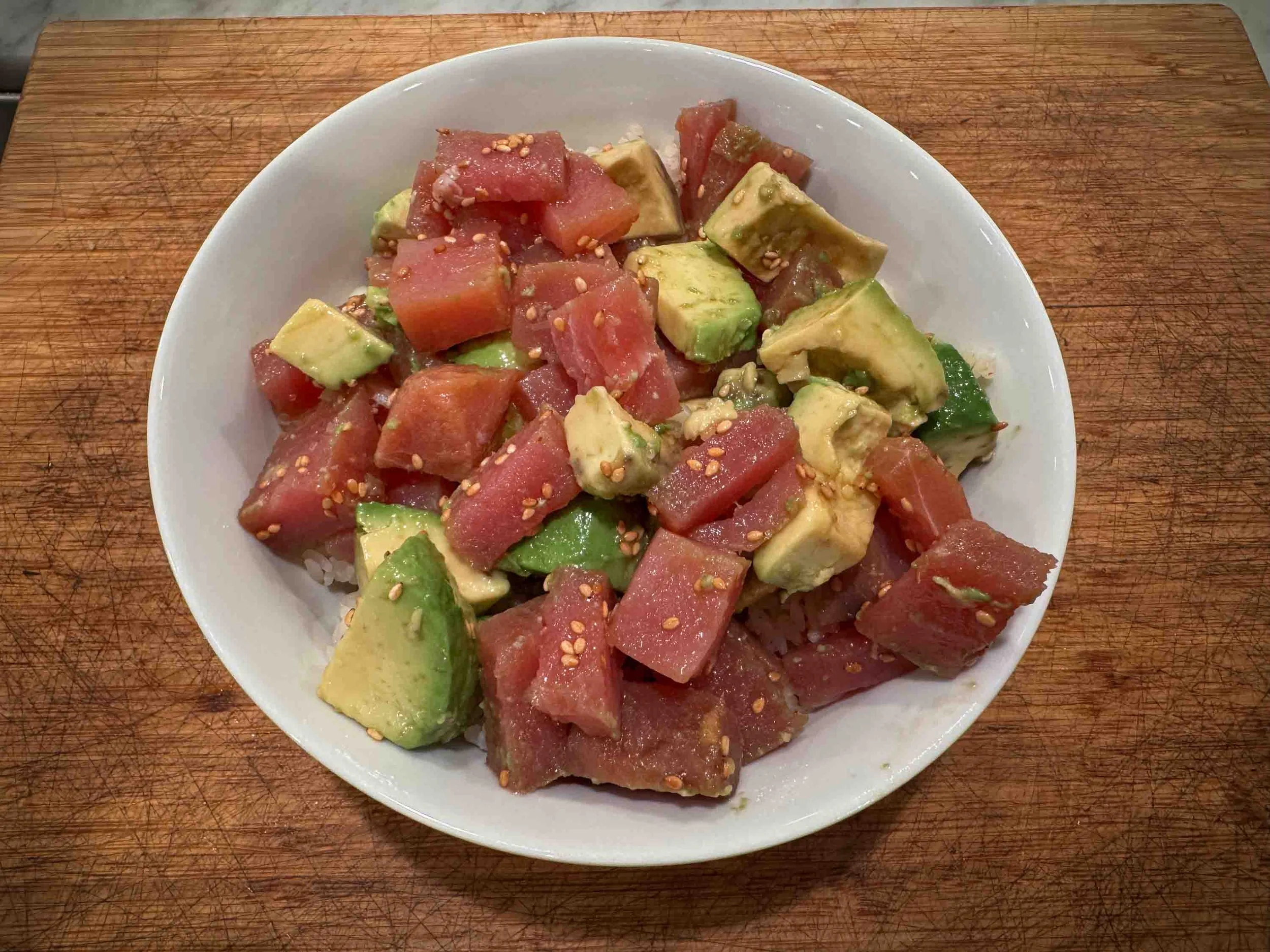Tuna and Avocado Rice Bowl 