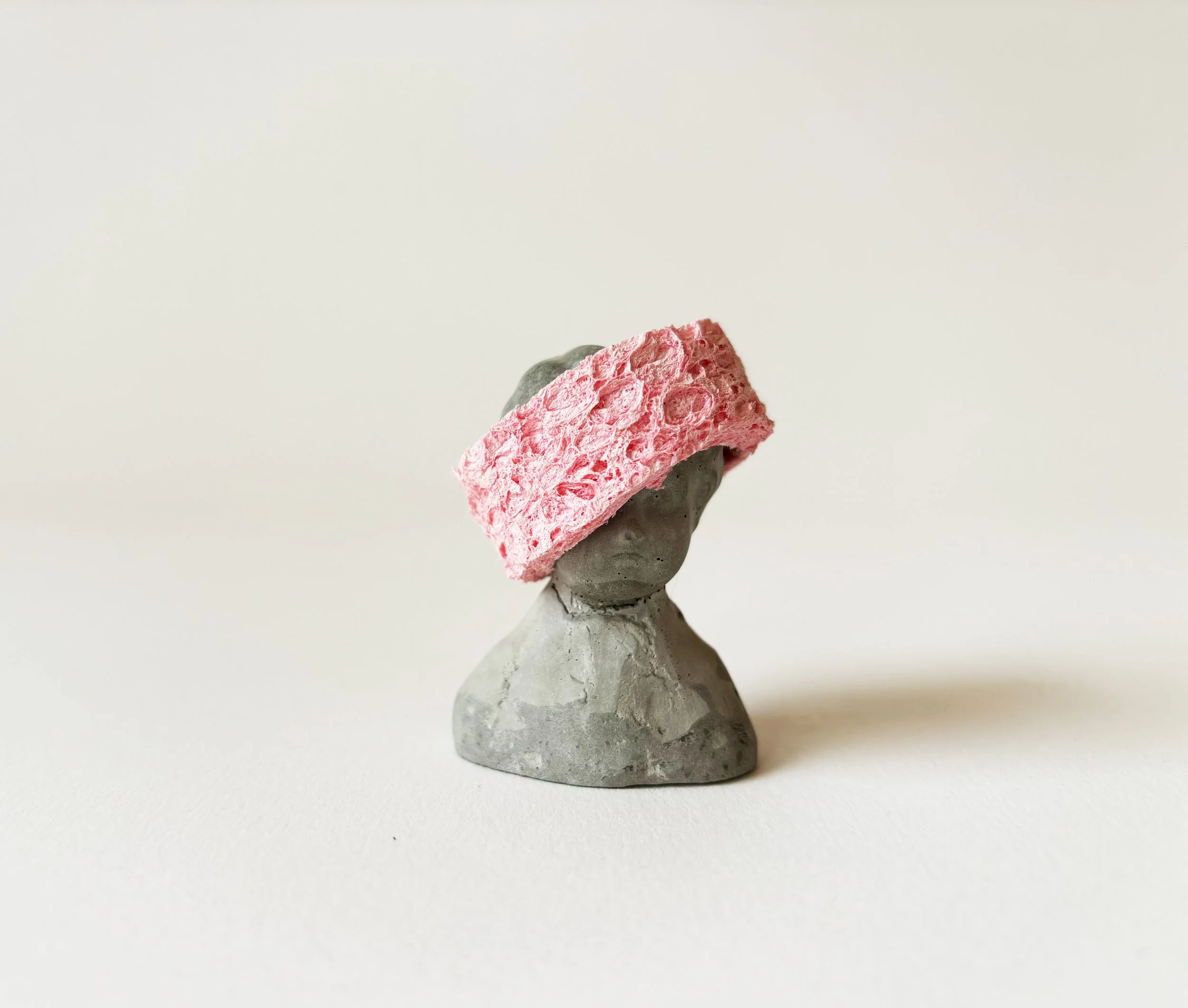 Subtropical humidity 2021 -
6.5cm high
