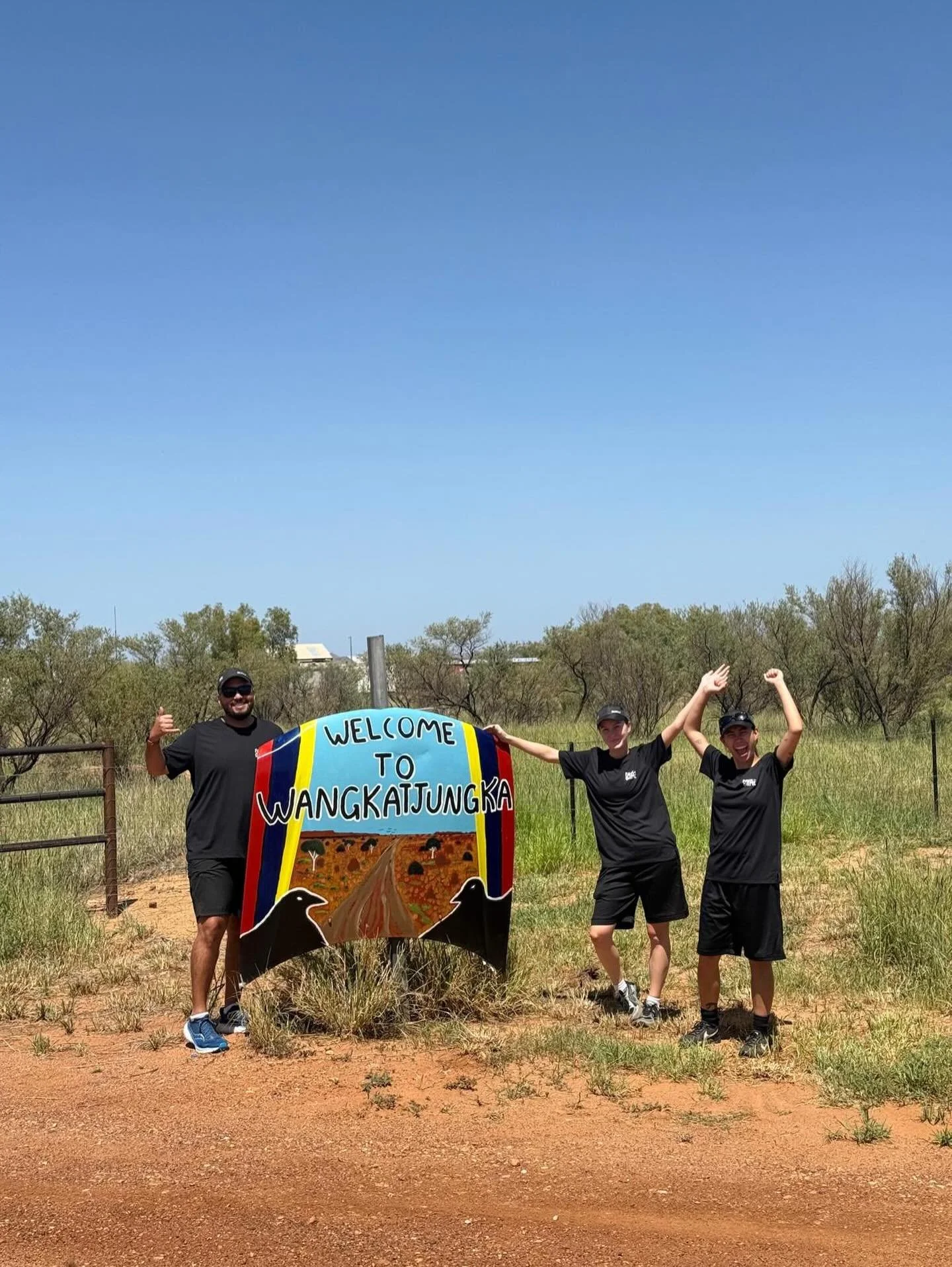 Fit &amp; Healthy in the Outback Kids!☀️ Last month our team had the pleasure of running our health and fitness programs in the Kimberley, including in the fabulous communities of Fitzroy Crossing and Wangkatjungka 💪🏽 Throughout the week the team r