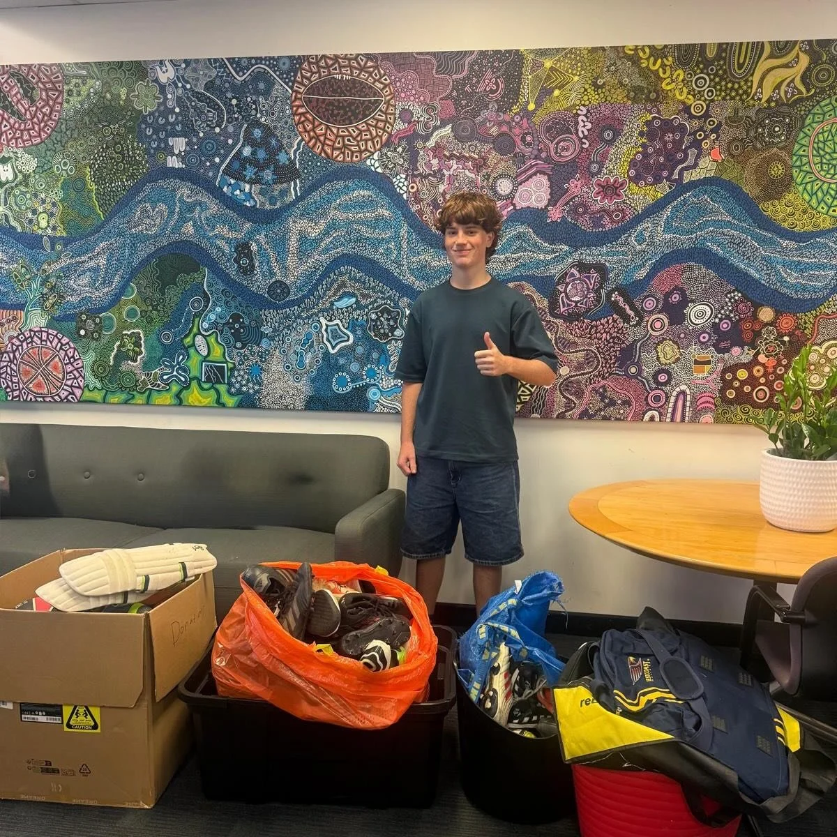 A huge shout out to Alex from @west_coast_jfc_offical for running a donation drive for us! 💪🏽 In support of our Equip for Sport program, Alex donated a heap of pre-loved sporting equipment for those in need 👍🏼 Footy boots, runners, sports bags an