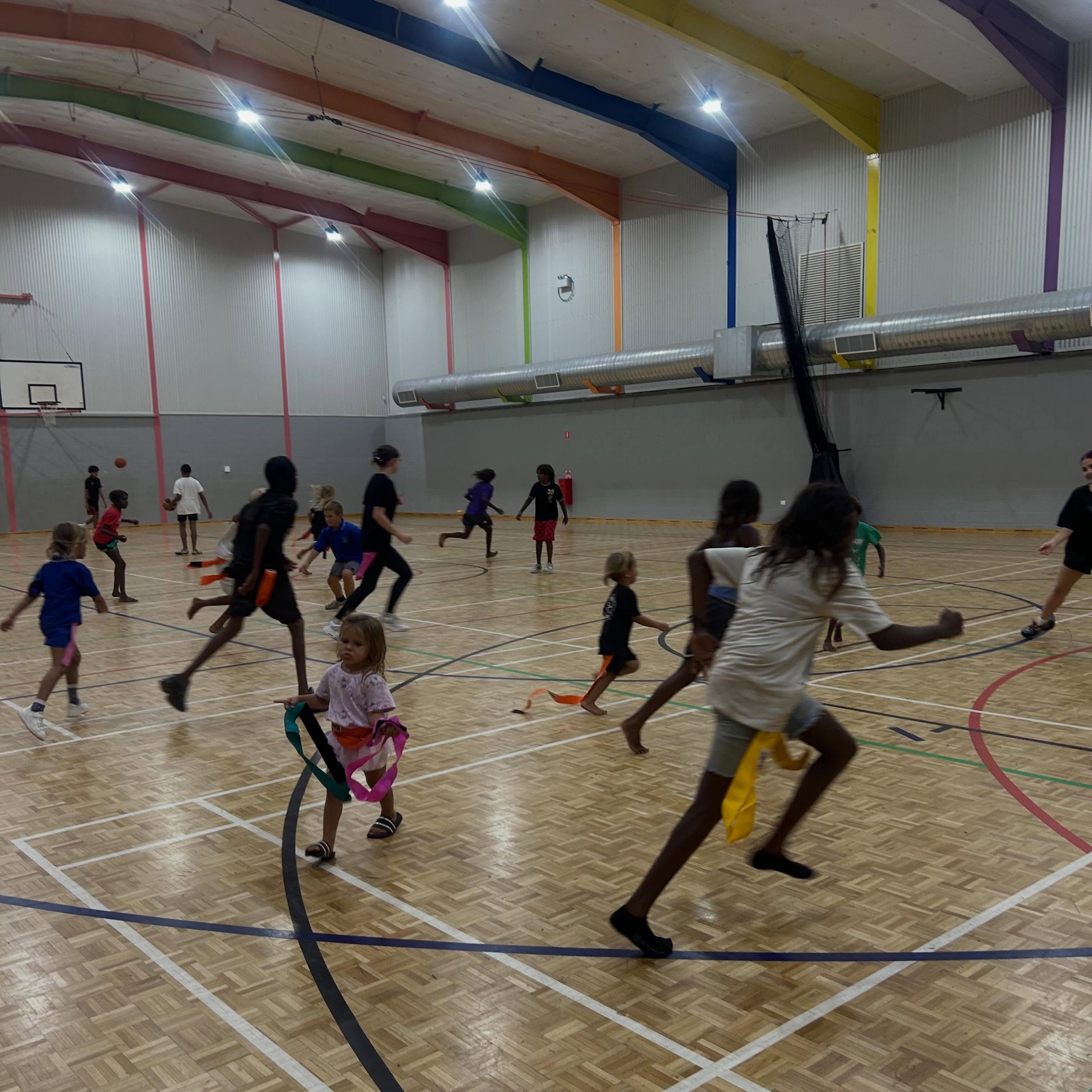 Monday nights in Hedland! 🏃🏾&zwj;♂️ Last night our Hedland Hub was in full swing running our Game On! program with local youth and stakeholders 🥳 Each week our team run this all inclusive physical activity program followed by a healthy feed 😋 Our