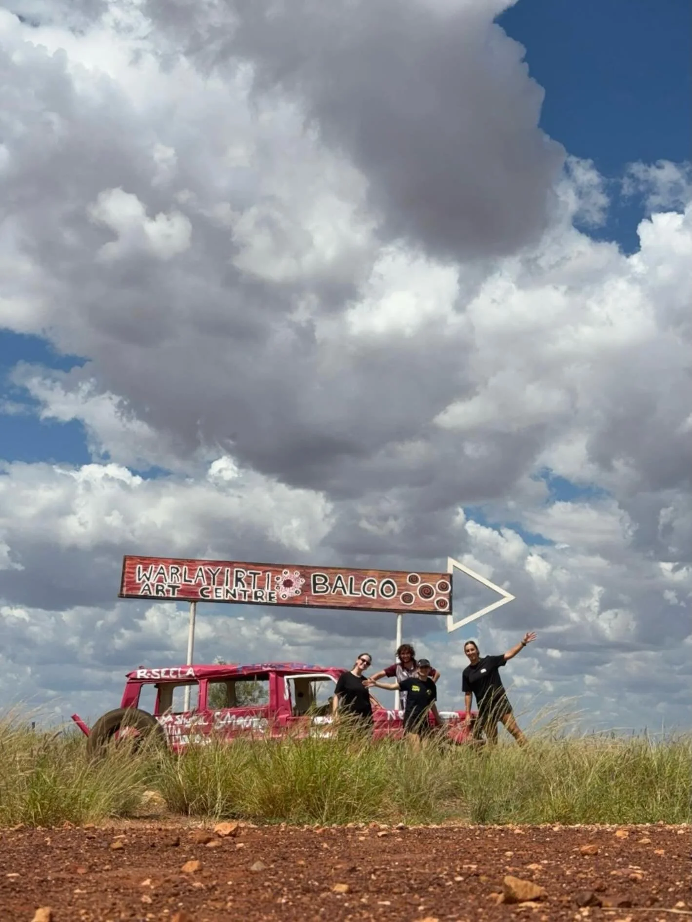 Throwback to a fabulous week on Kukatja Country, running our Fit &amp; Healthy in the Outback program 🤸🏽&zwj;♀️ We will be back in Balgo this school holidays - watch this space for all of the outback action! 💪🏽 | 📍Kukatja