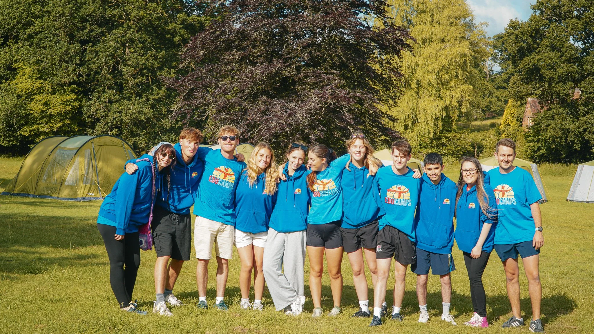 Residential camp counsellor supervising children at Educamps Adventures.