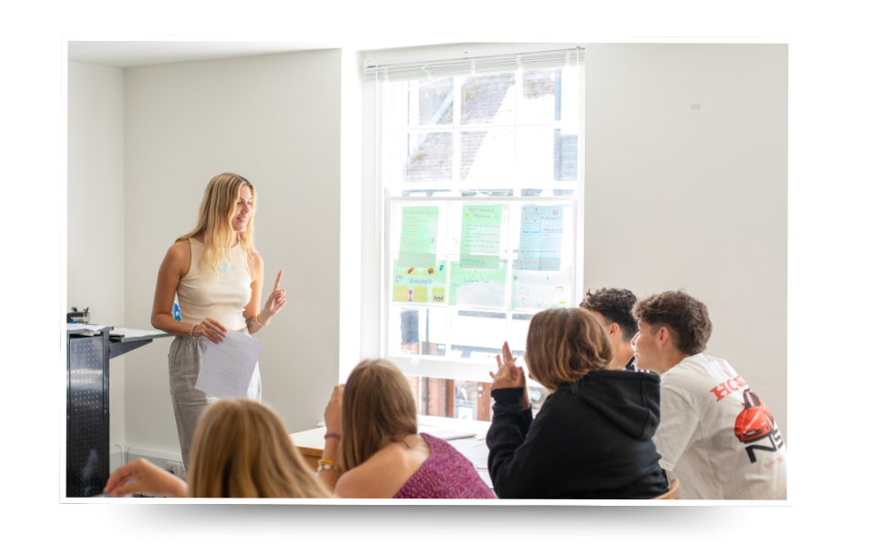 English lessons, international students, learning English, English UK, English Language, English Language Programme, Study England UK