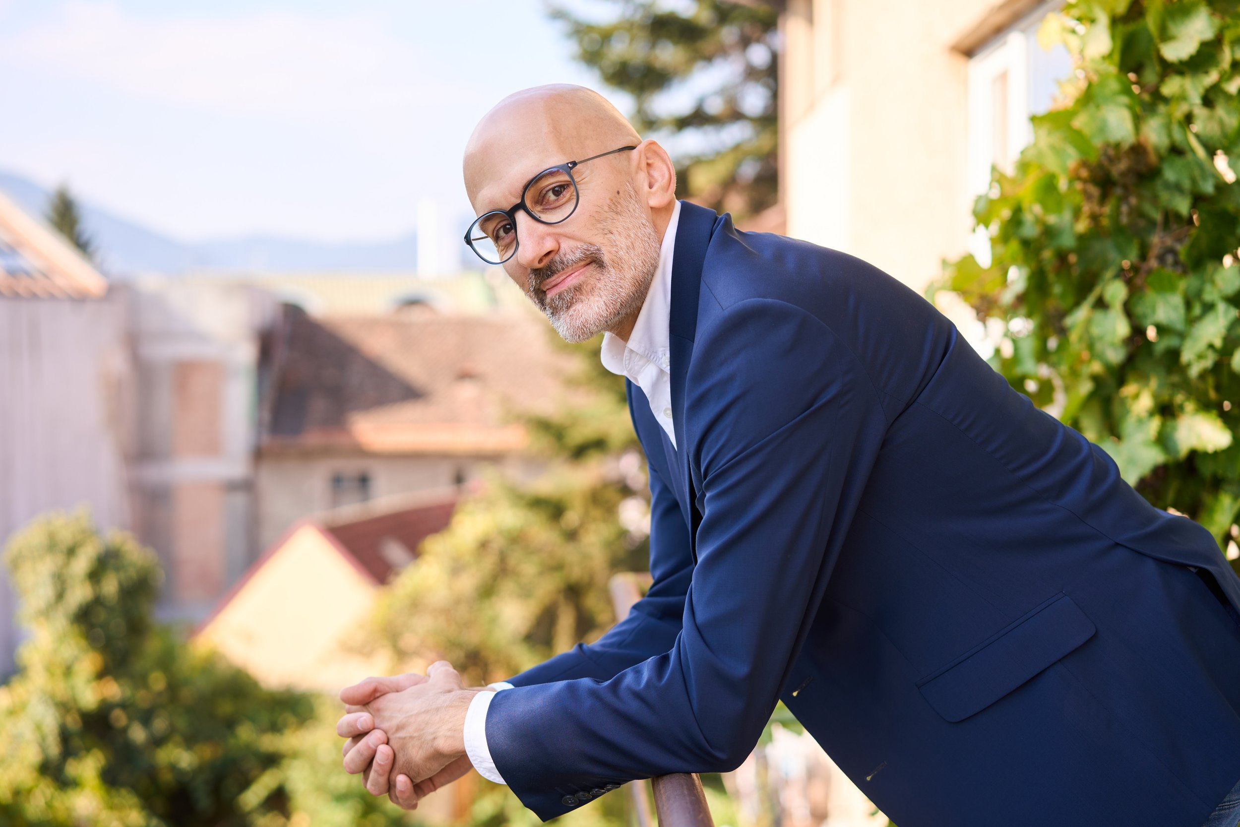 What does Claudiu Morarescu do? Claudiu provides executive search services for multinational companies operating in Romania and Central Europe. He recruits C-level executives, senior managers, and specialized professionals—primarily for manufacturing