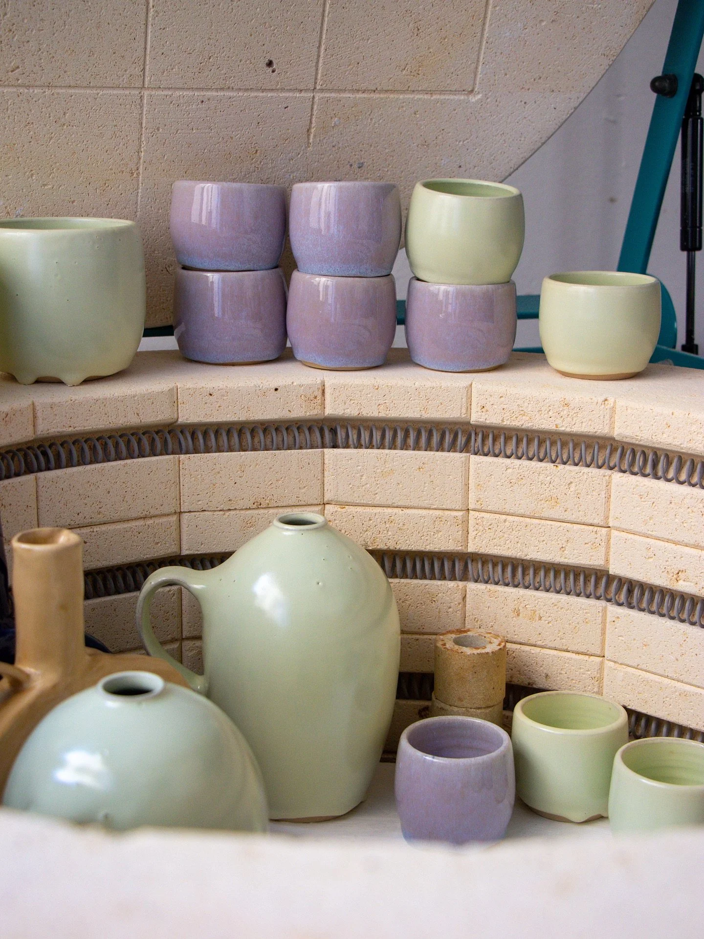 🎁 La nuova collezione &egrave; pronta. Non senza intoppi, inciampi e malumori. &Egrave; una collezione bellissima, morbida, con smalti molto attraenti. Eppure molti pezzi non sono venuti come avrei voluto.

Saranno disponibili solamente i pezzi che 