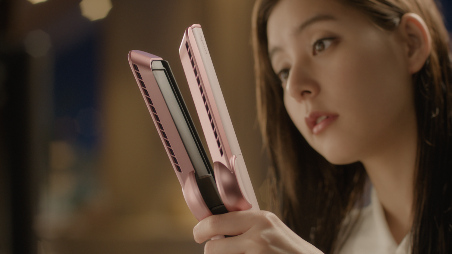 JP Yuko Film Frame 1.png