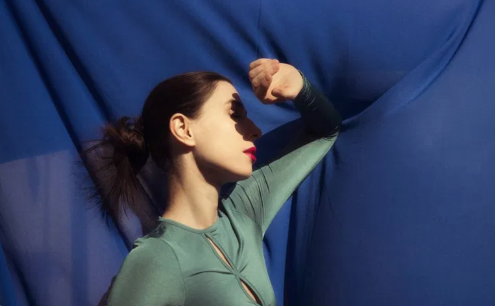 Linnea Dale // DIS