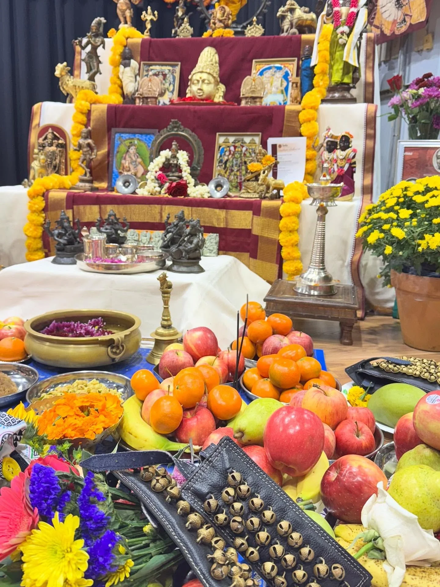 Happy Navratri from all of us at Leela School of Dance! 

Navratri is nine nights to honor the goddess, celebrate her strength, and fill our days with music, dance, and devotion. 

At Leela School of Dance, this season always reminds us why we dance: