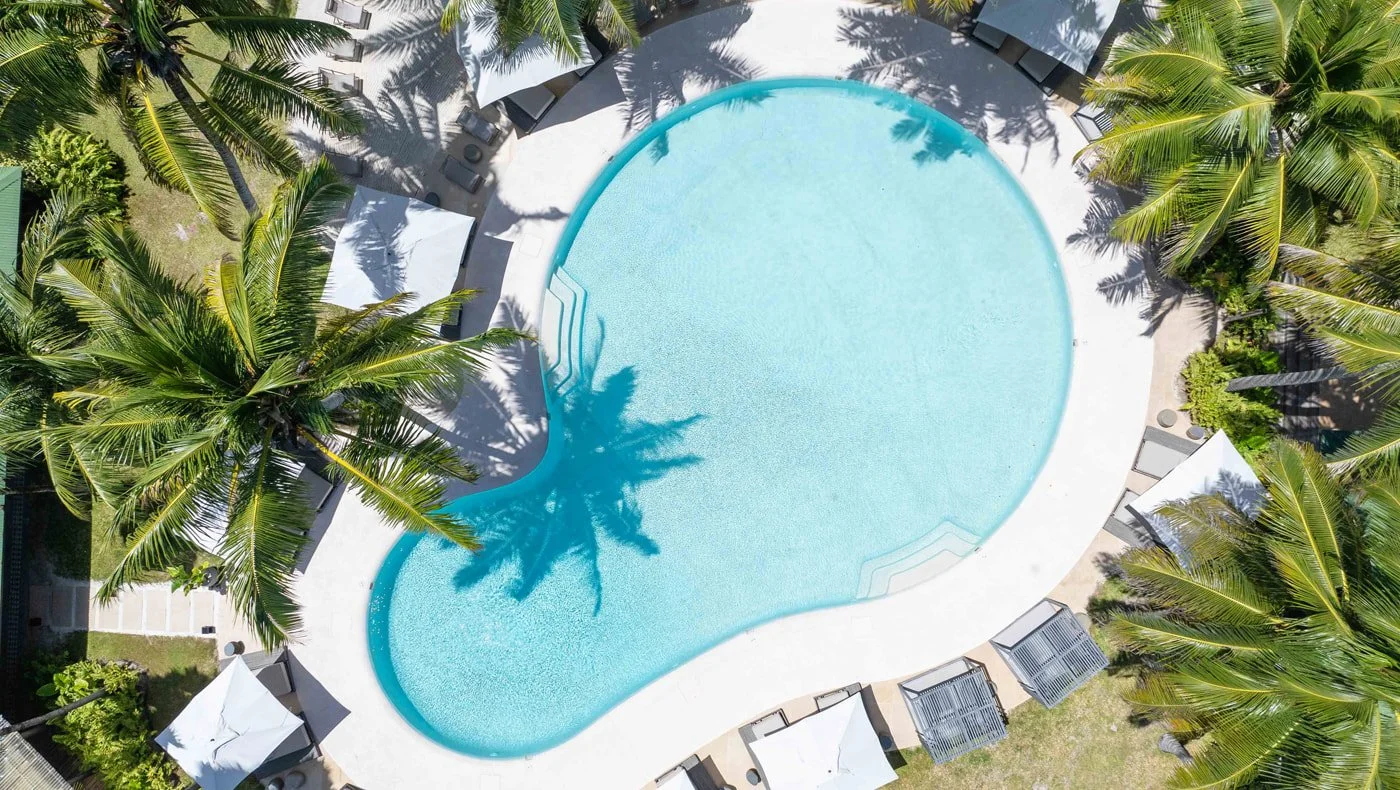 cemcrete-pool-quartz_orig.jpg