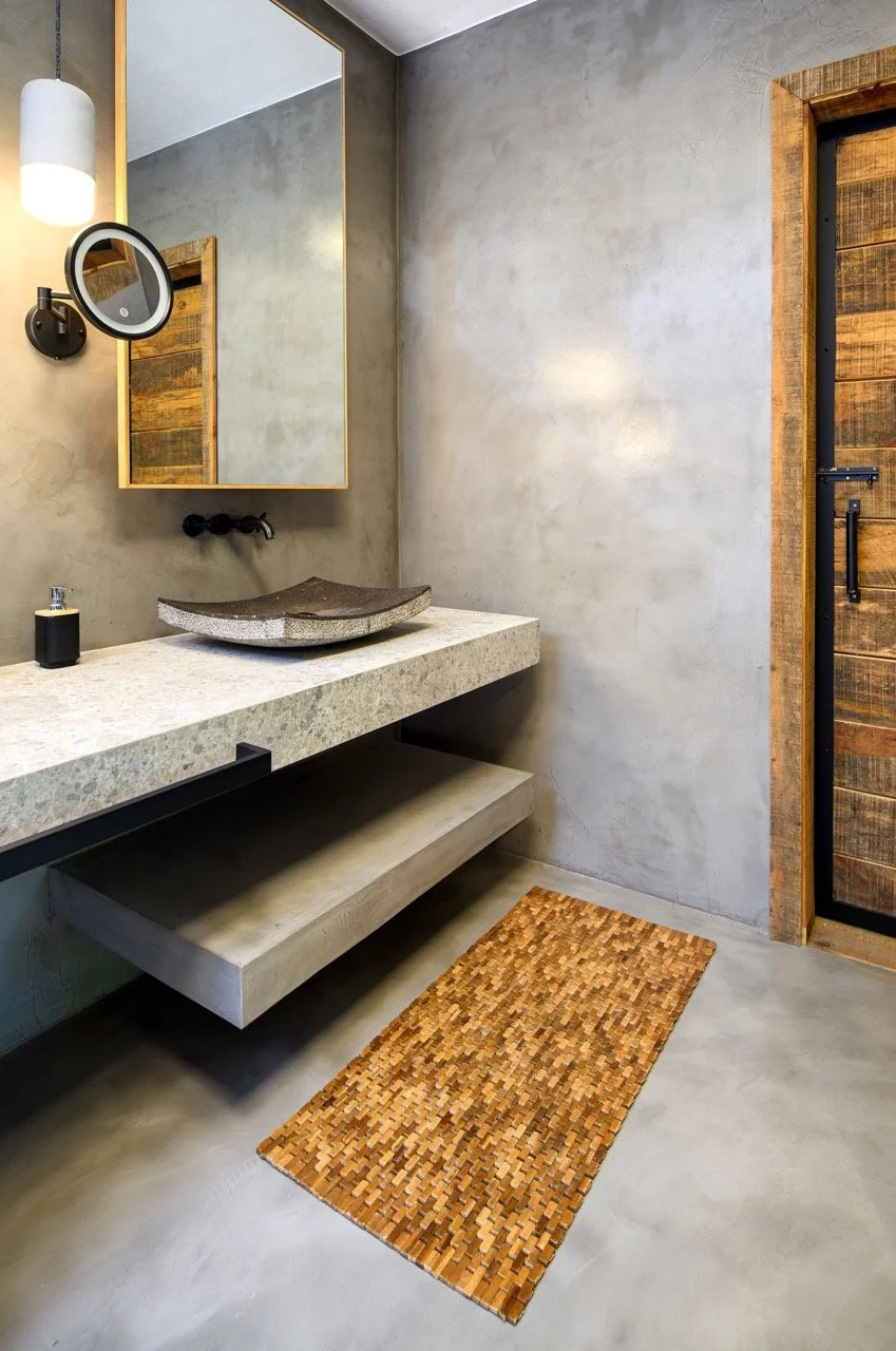 Sable et Mer Villa Project by Cemtech - Béton Ciré Flooring - Bathroom